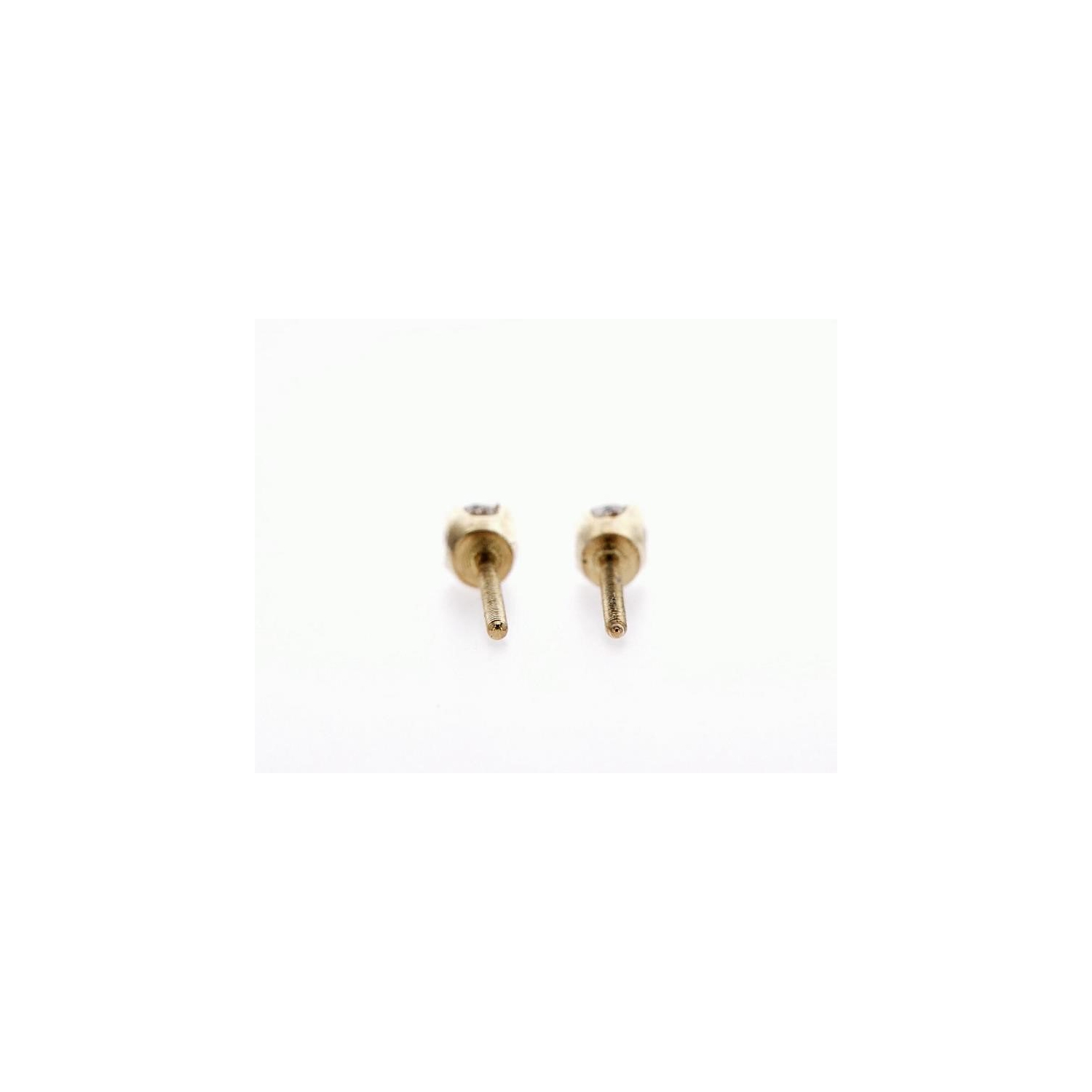 14K Gold Round Diamond Stud Earrings-14K Yellow Gold