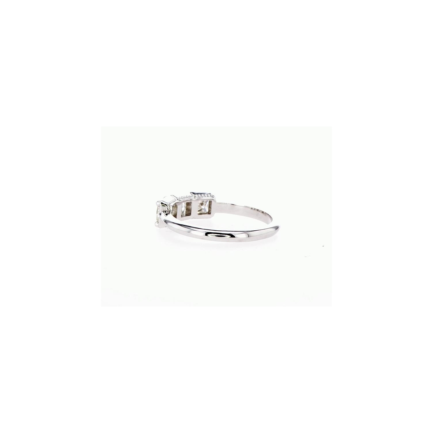 14K Three 0.70Ctw Diamond Stone Bridal Engagement Ring- Size 5