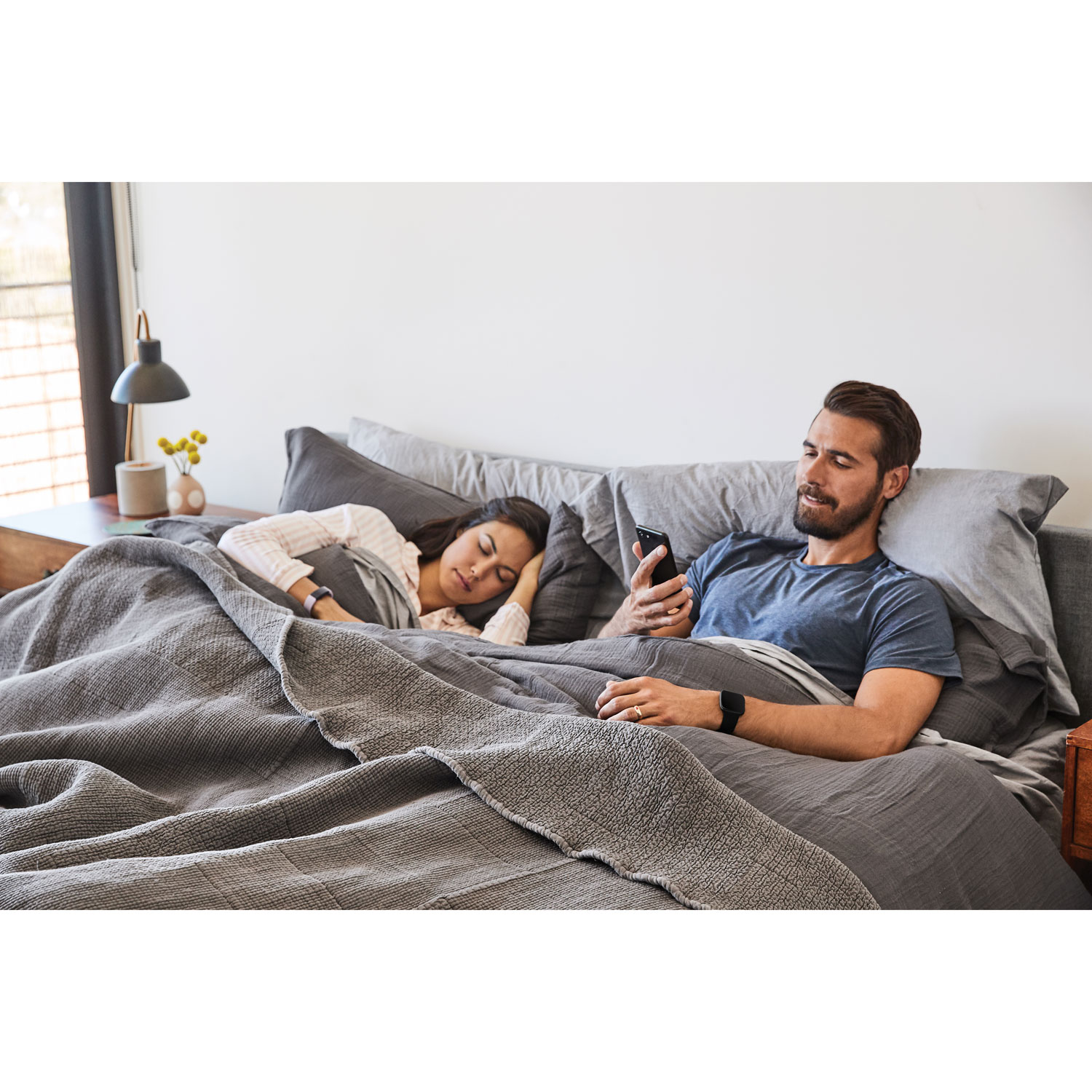 Fitbit Versa 2 40mm Smartwatch with Amazon Alexa & Heart Rate Tracking - Black