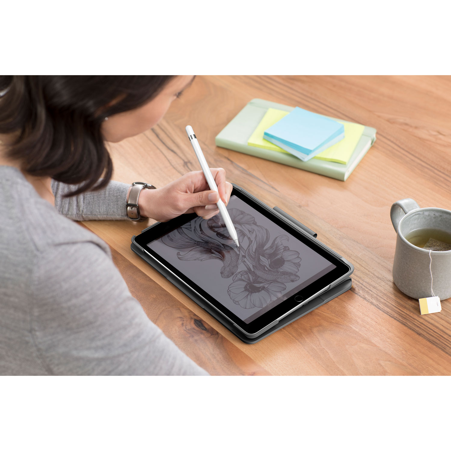 Logitech Slim Folio Keyboard Case for iPad - Black