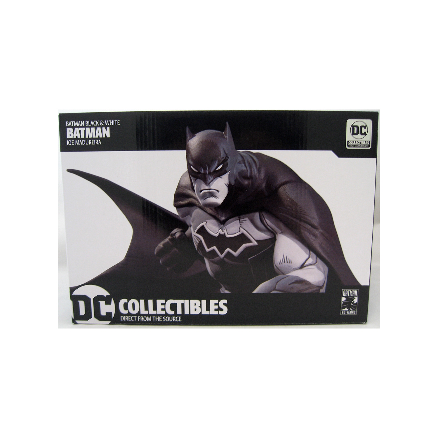 Batman Black & White 5 Inch Statue Figure - Batman by Joe Madureira | Best  Buy Canada