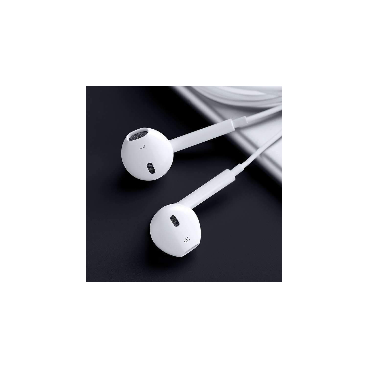 SAMA SA-312 Earphone With Mic 3.5mm plug Compatible with Apple iPhone 6s 6 5s 5 4s 4, and all other android Devices