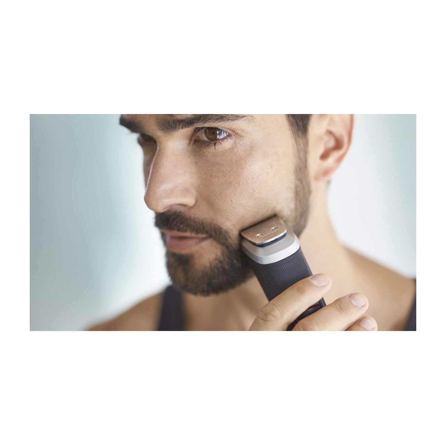 Philips Multi Groomer MG5750/28, beard, body, face, nose, and ear hair trimmer and clipper