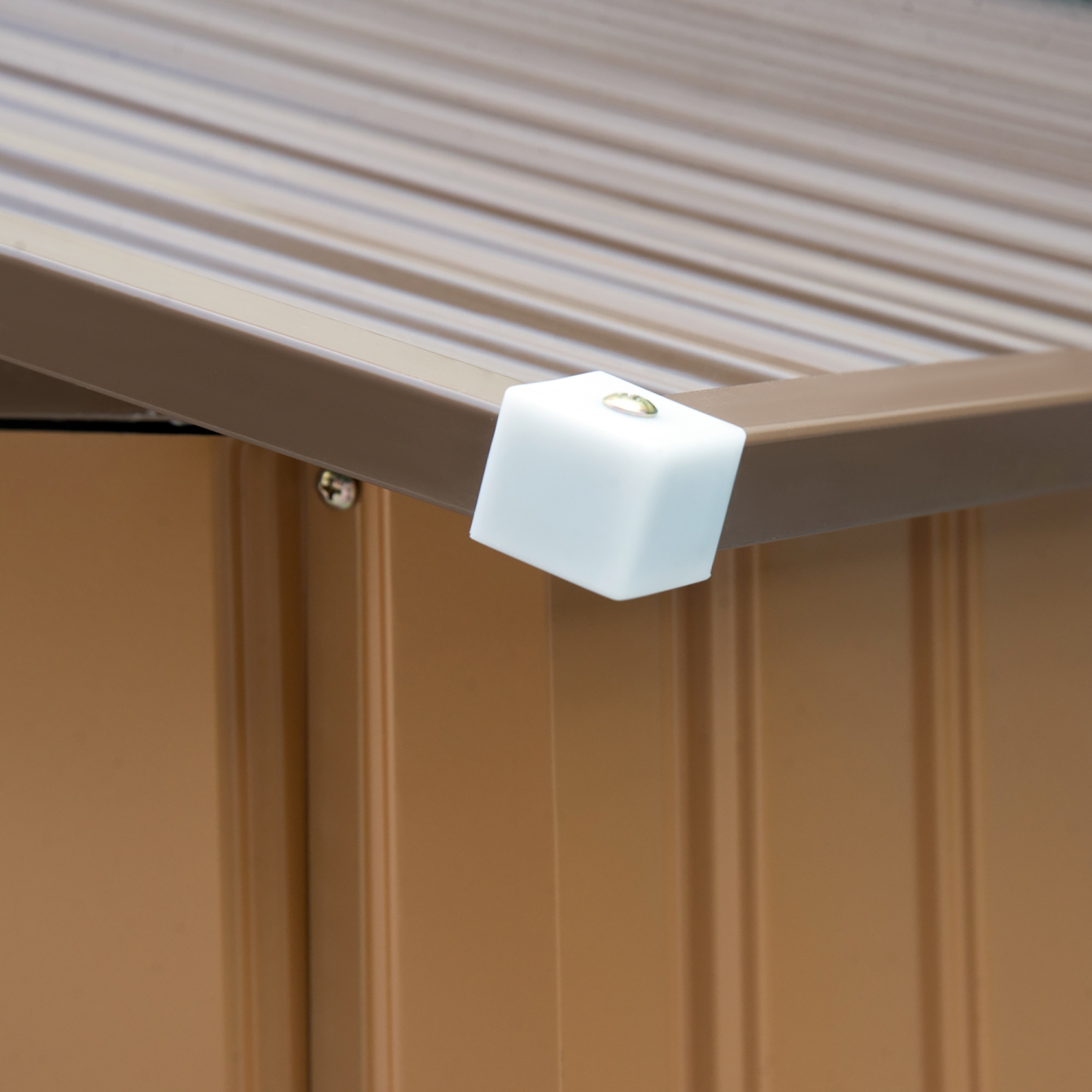 Remise de jardin Outsunny de 9 x 6 pi avec trousse de base, rangement pour outils en métal avec portes doubles pour cour extérieure, brun