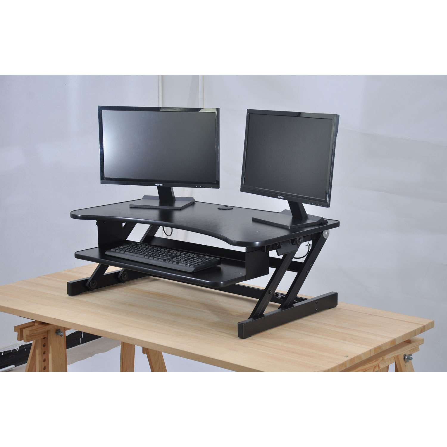 Surélévateur de bureau de luxe avec plateau de clavier pour travailler debout DADR de Rocelco - Noir
