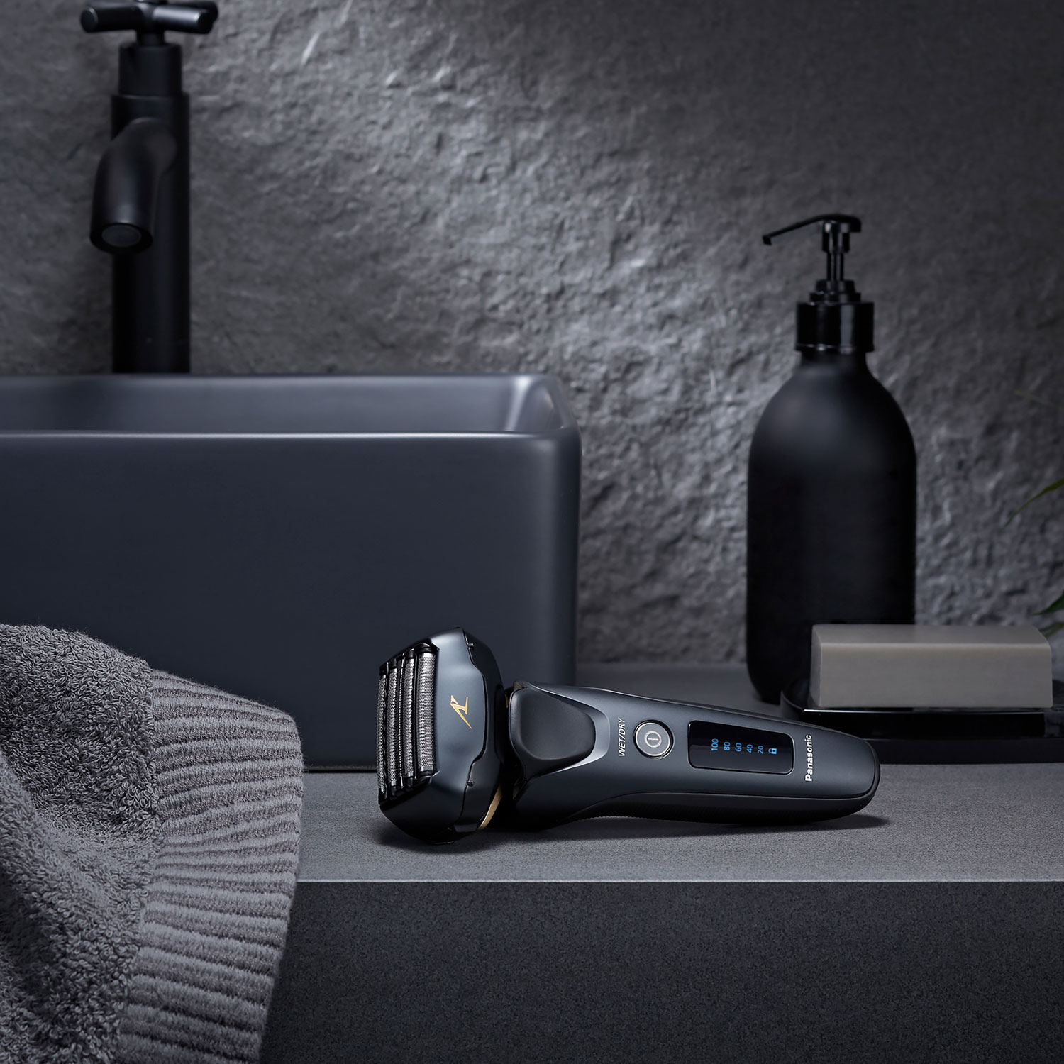 Panasonic 5-Blade Wet/Dry Shaver