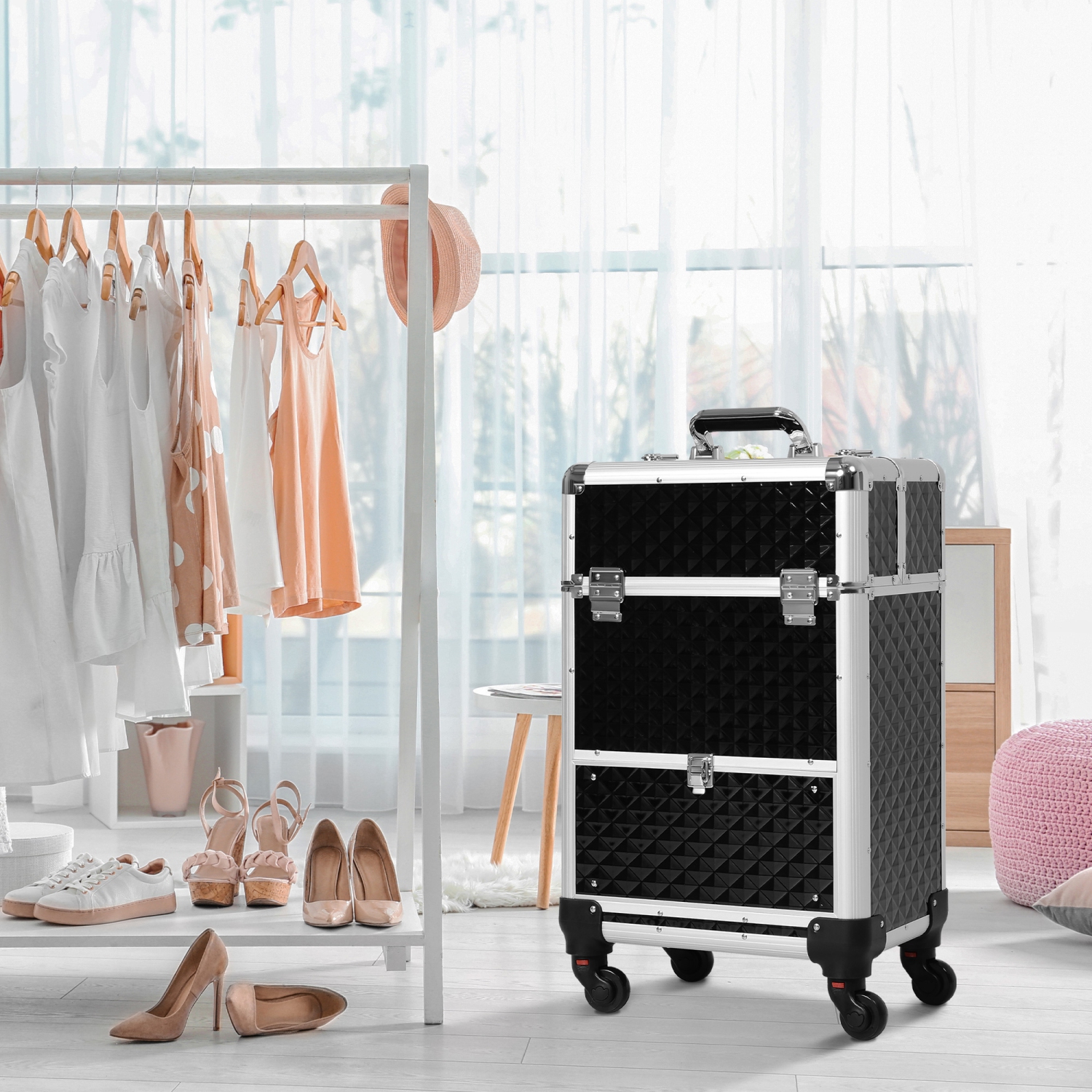 HOMCOM Rolling Aluminum Makeup Train Case, Portable Professional Cosmetic Makeup Case with 4 Wheels, Lock and Keys, Black