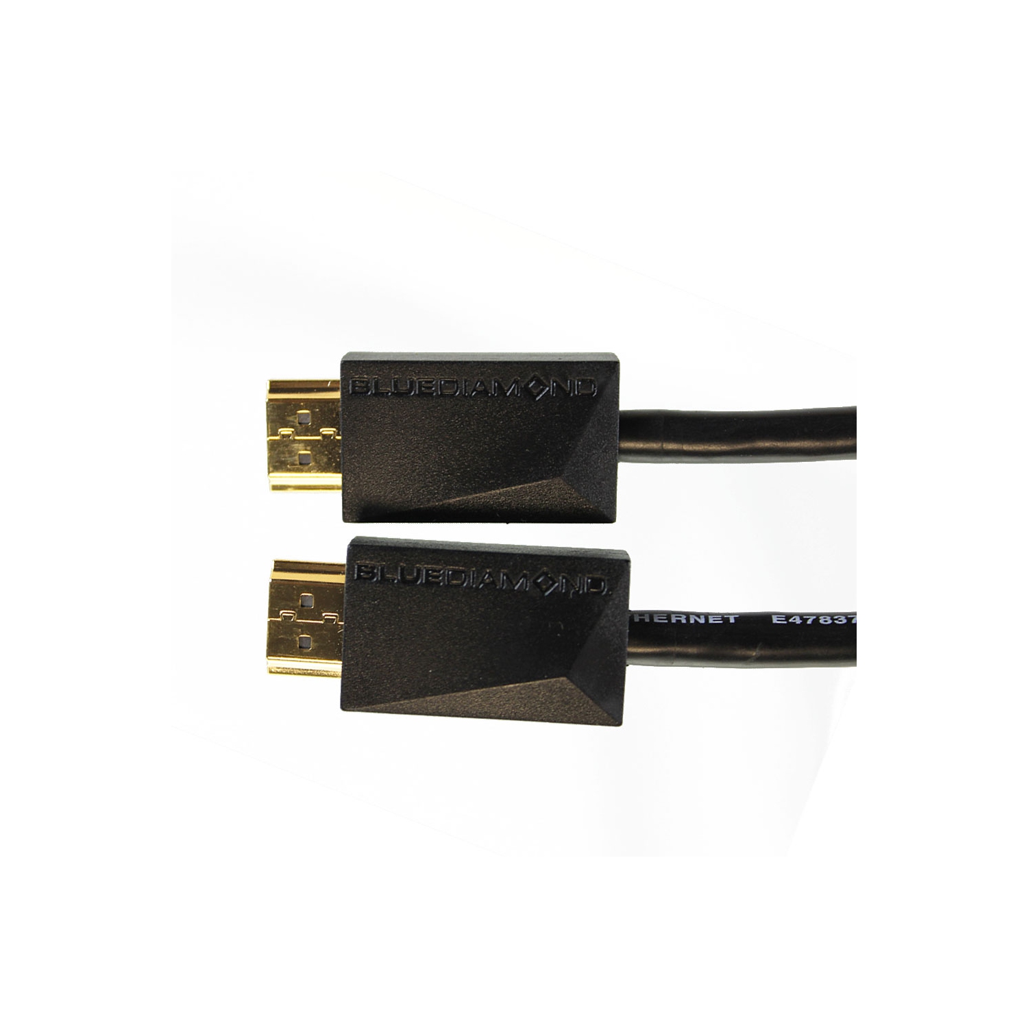 Câble HDMI plénum de BlueDiamond avec Ethernet CL3 de calibre 30 AWG pour une installation murale ou au plafond CSA FT6 50&nbsp;pi