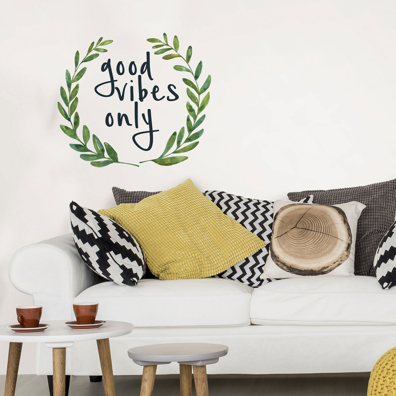 Décoration murale avec phrase Good Vibes Only de WallPops - Vert