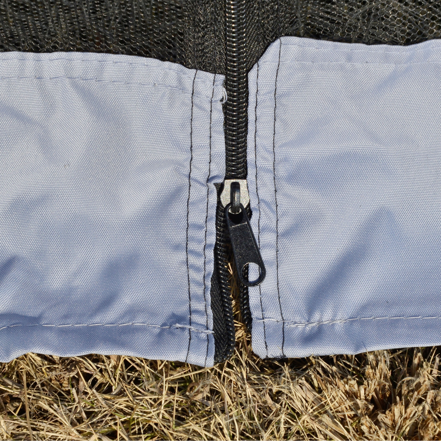 Abri de jardin Outsunny, 10 x 10 pi avec moustiquaire, abri pare-soleil extérieur à pieds inclinés, abri de jardin, gris