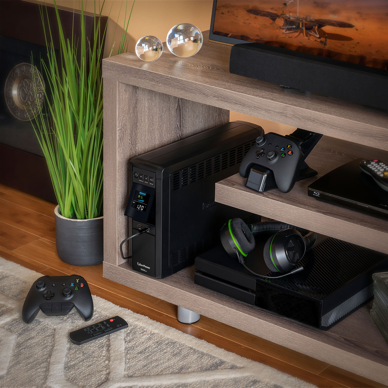 CyberPower 1500VA UPS Battery Backup