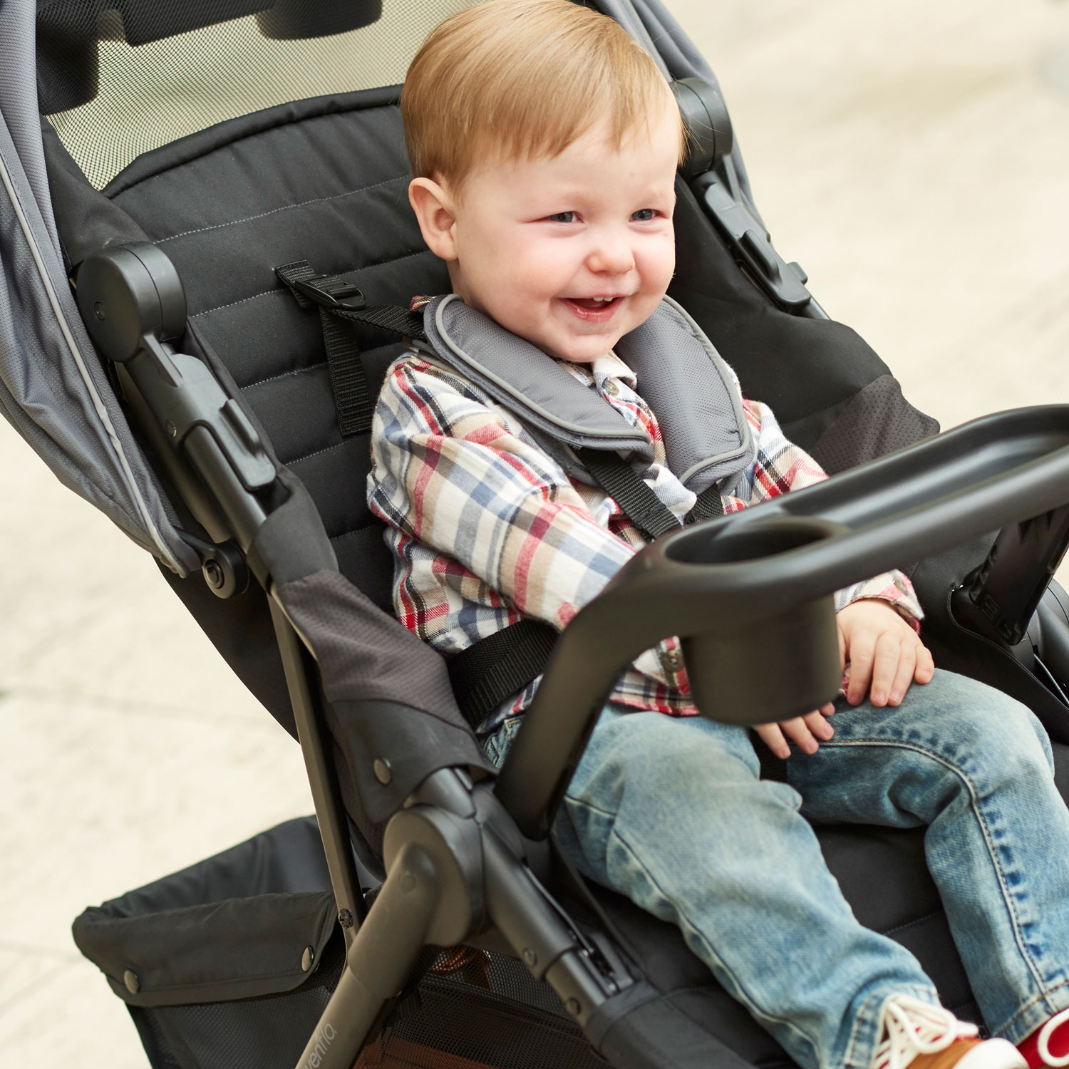 Evenflo Folio3 Stroll  Jog Travel System with LiteMax 35 Infant Car Seat -  Avenue | Best Buy Canada