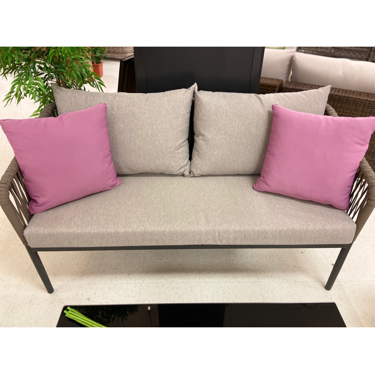 Patio21 - 4 Piece Tampa Bay Lounge Set – Outdoor Seating