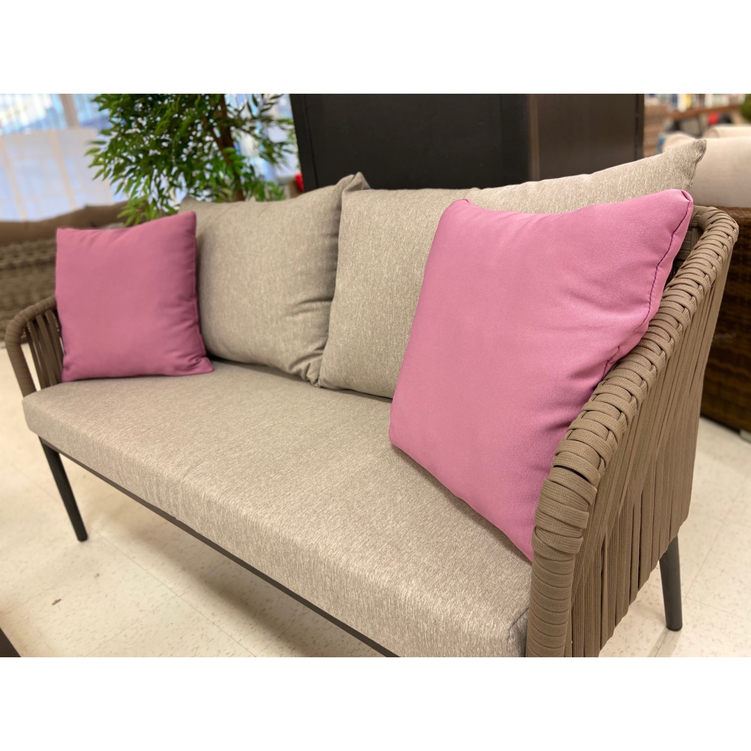 Patio21 - 4 Piece Tampa Bay Lounge Set – Outdoor Seating