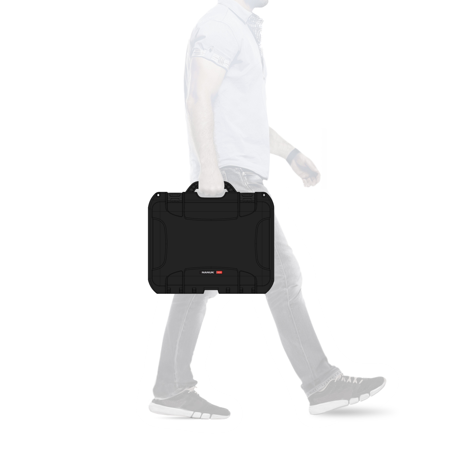 Nanuk 920 Waterproof Hard Case with Padded Dividers - Black