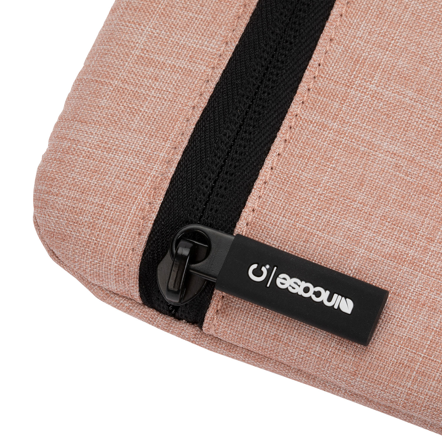 Housse Carry Zip d'Incase pour portable de 13 po - Rose fard