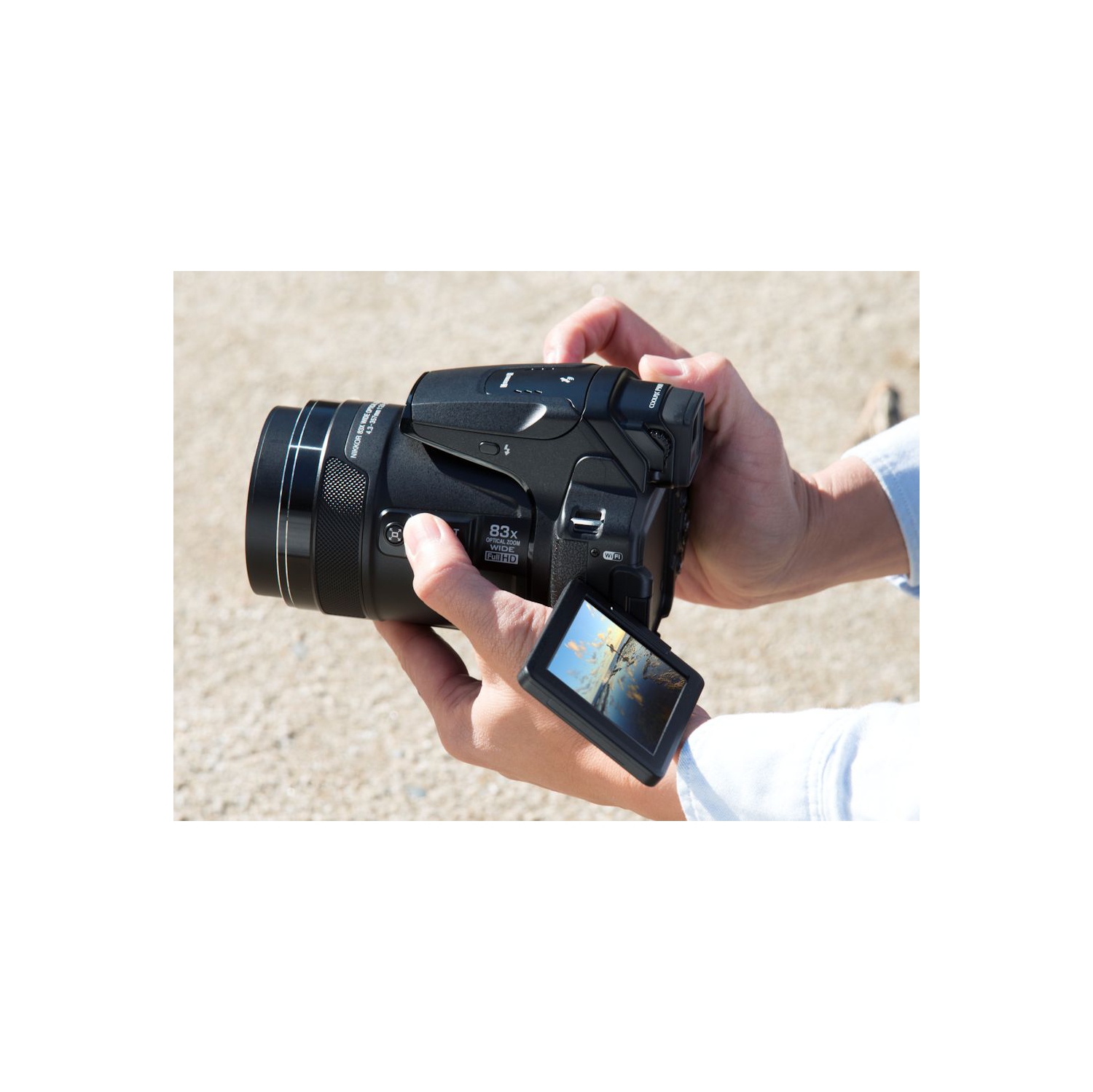 Nikon COOLPIX P900 Digital Camera w/ 67mm UV Filter | Top Accessories - US Version w/ Seller Warranty