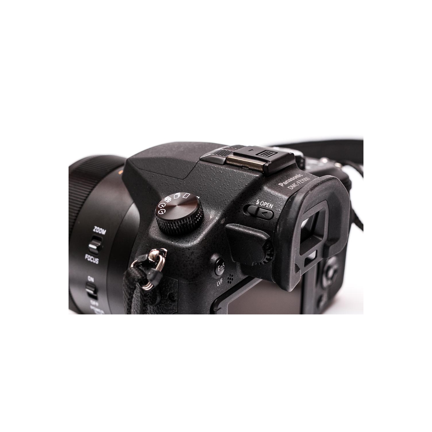 Panasonic LUMIX DMC-FZ1000 Digital Camera - US Version w/ Seller Warranty