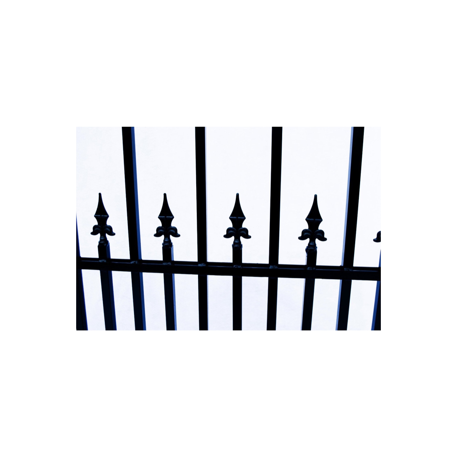 ALEKO® NEW 8' x 5' IRON DRIVEWAY STEEL FENCE MUNICH STYLE