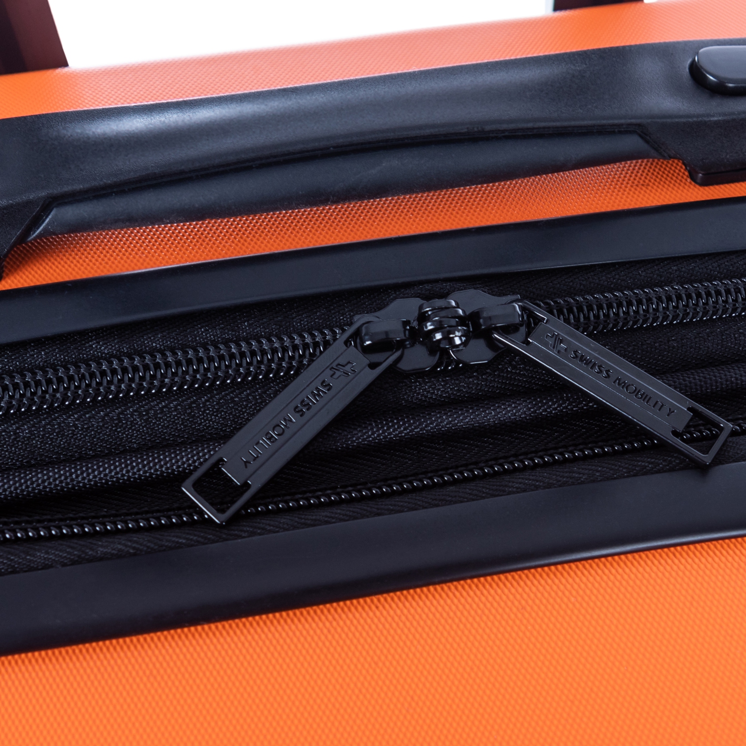 Swiss Mobility - Lga - Carry-On Hard Side Luggage - Orange