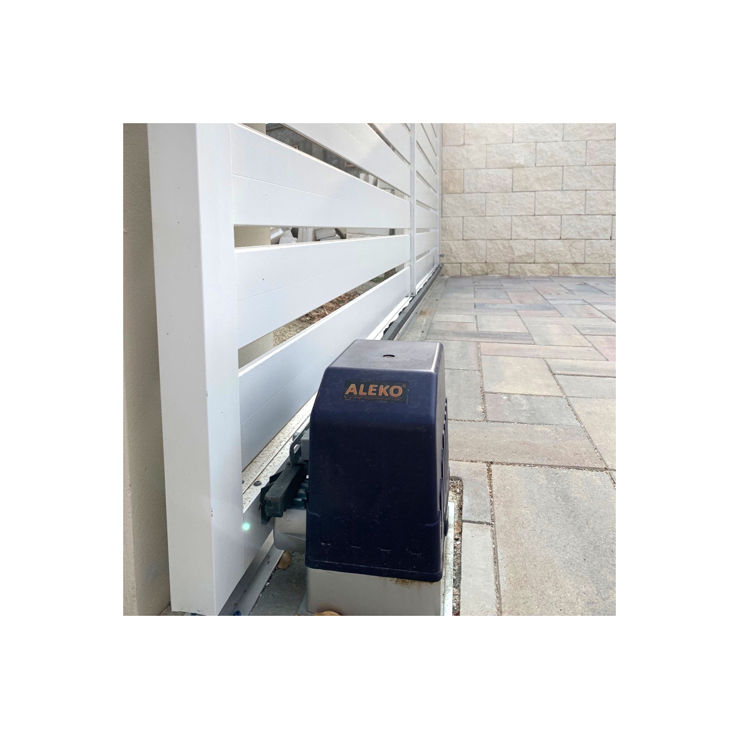 AR1400 ALEKO AUTOMATIC SLIDING GATE OPENER SLIDE OPERATOR RESIDENTIAL COMMERCIAL