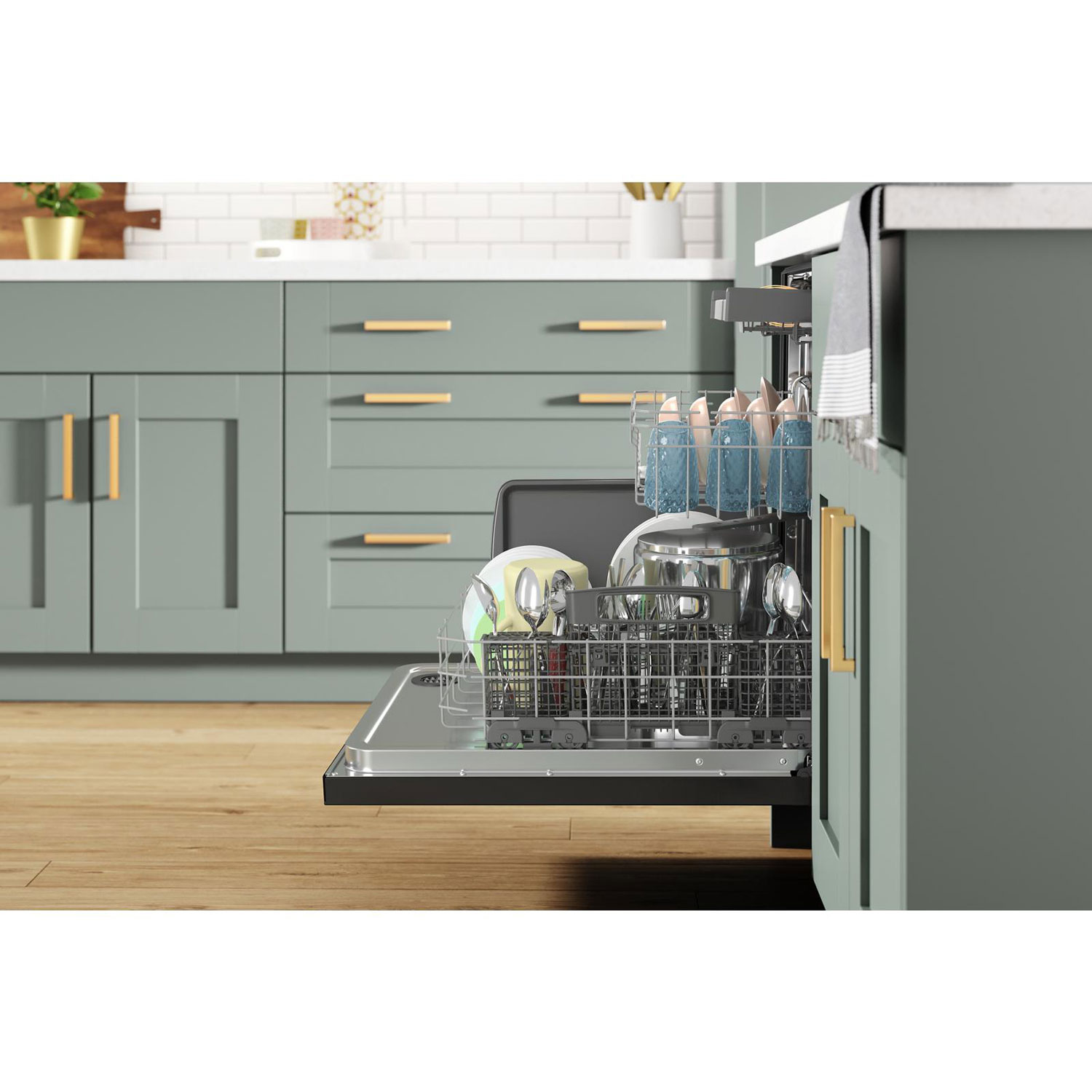 Lave-vaisselle encastrable 24 po 47 dB avec troisième panier de Whirlpool - Inox noir