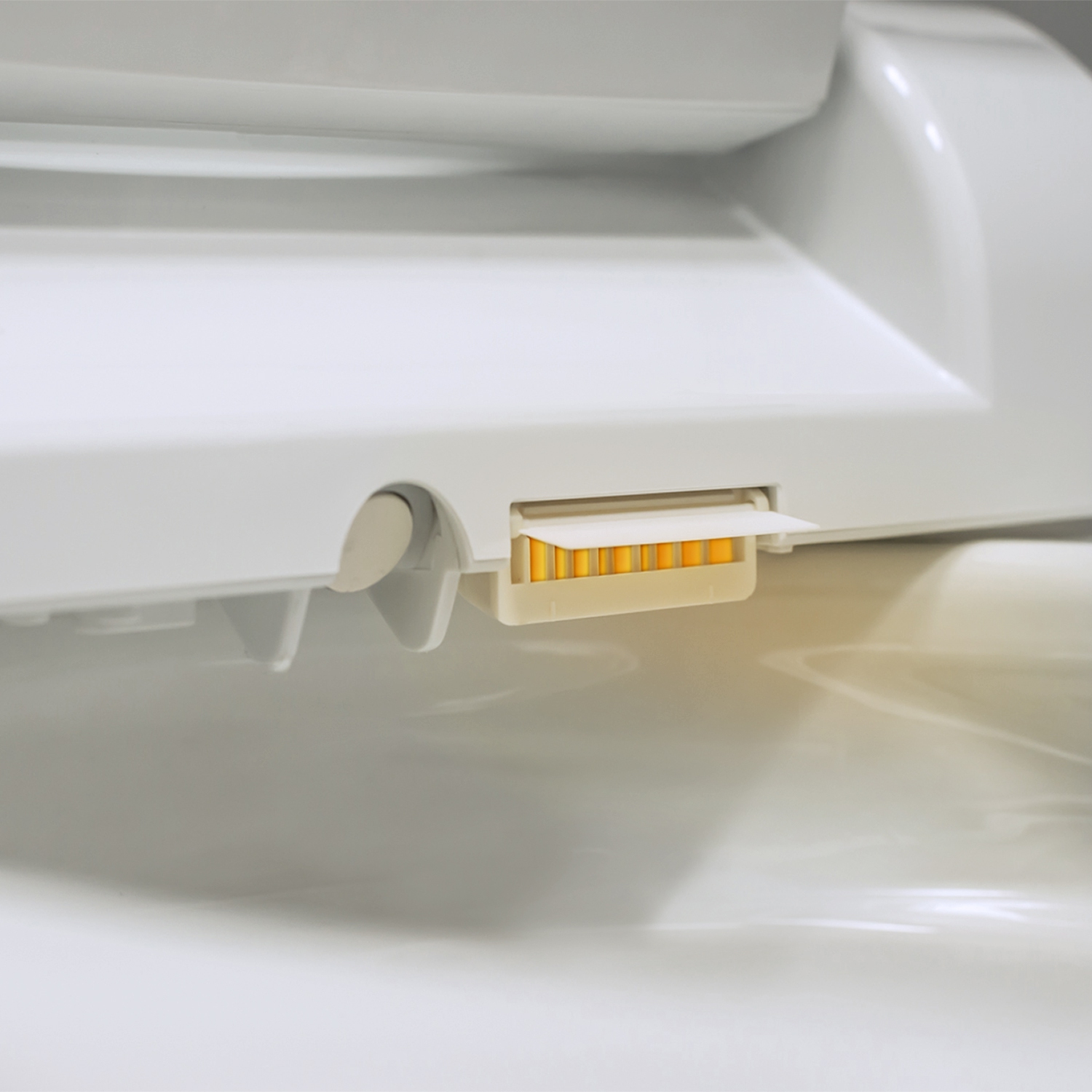 Brondell Swash SE400 Advanced Bidet Seat, Elongated White - FREE SHIPPING