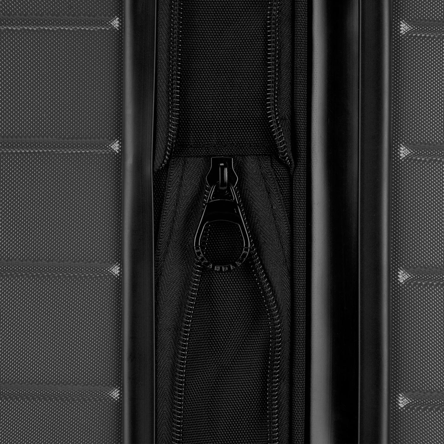 Grande valise de cabine rigide extensible Hamburg de Bugatti - Anthracite