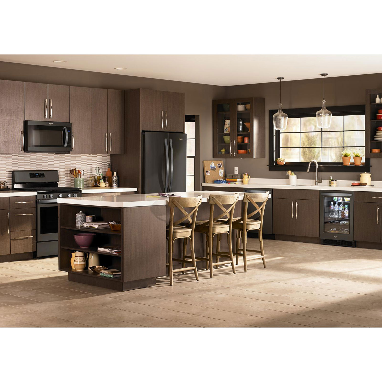 Réfrigérateur de bar autonome de 5,2 pi³ de Whirlpool - Acier inoxydable noir