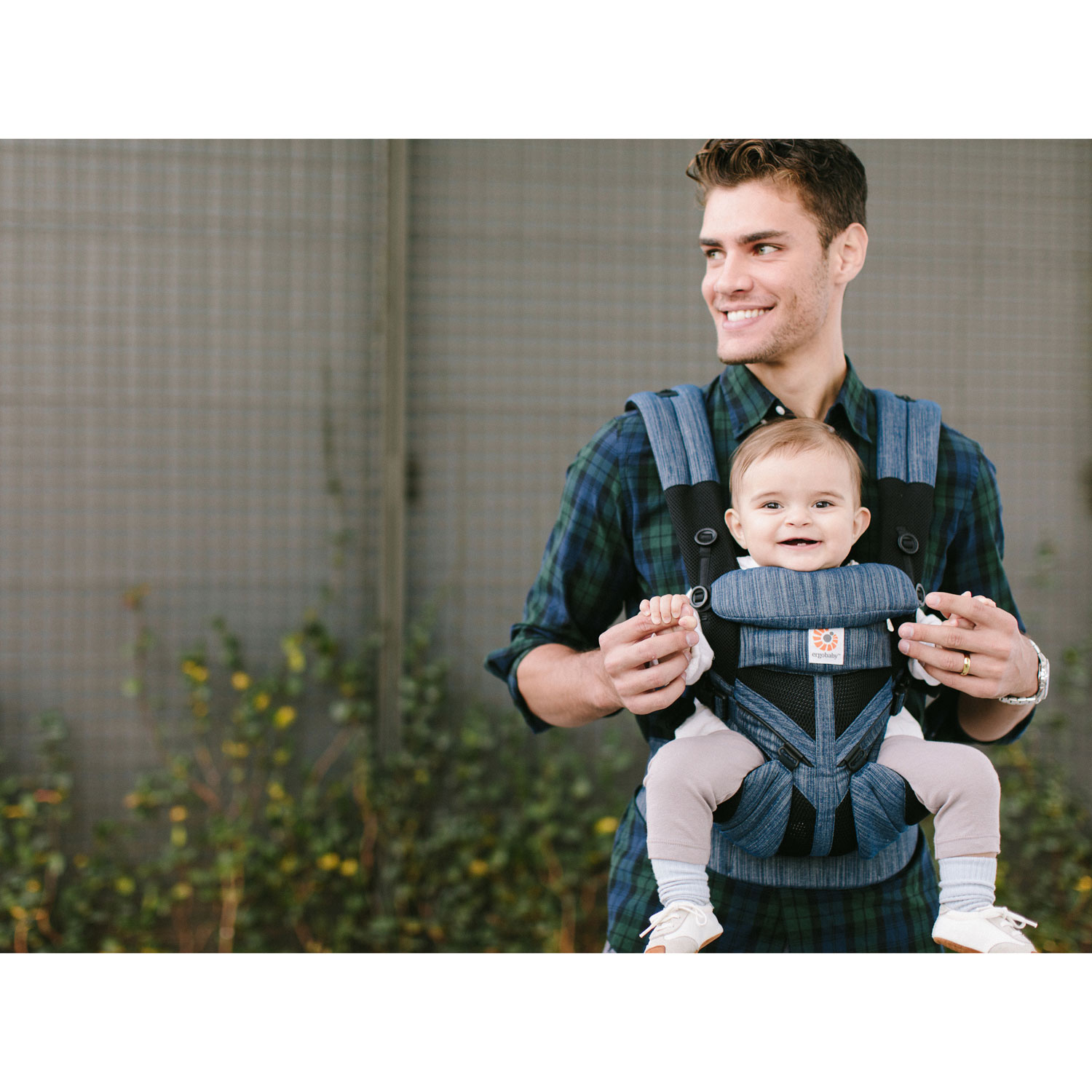 Ergobaby Omni 360 Cool Air Mesh Four Position Baby Carrier - Indigo