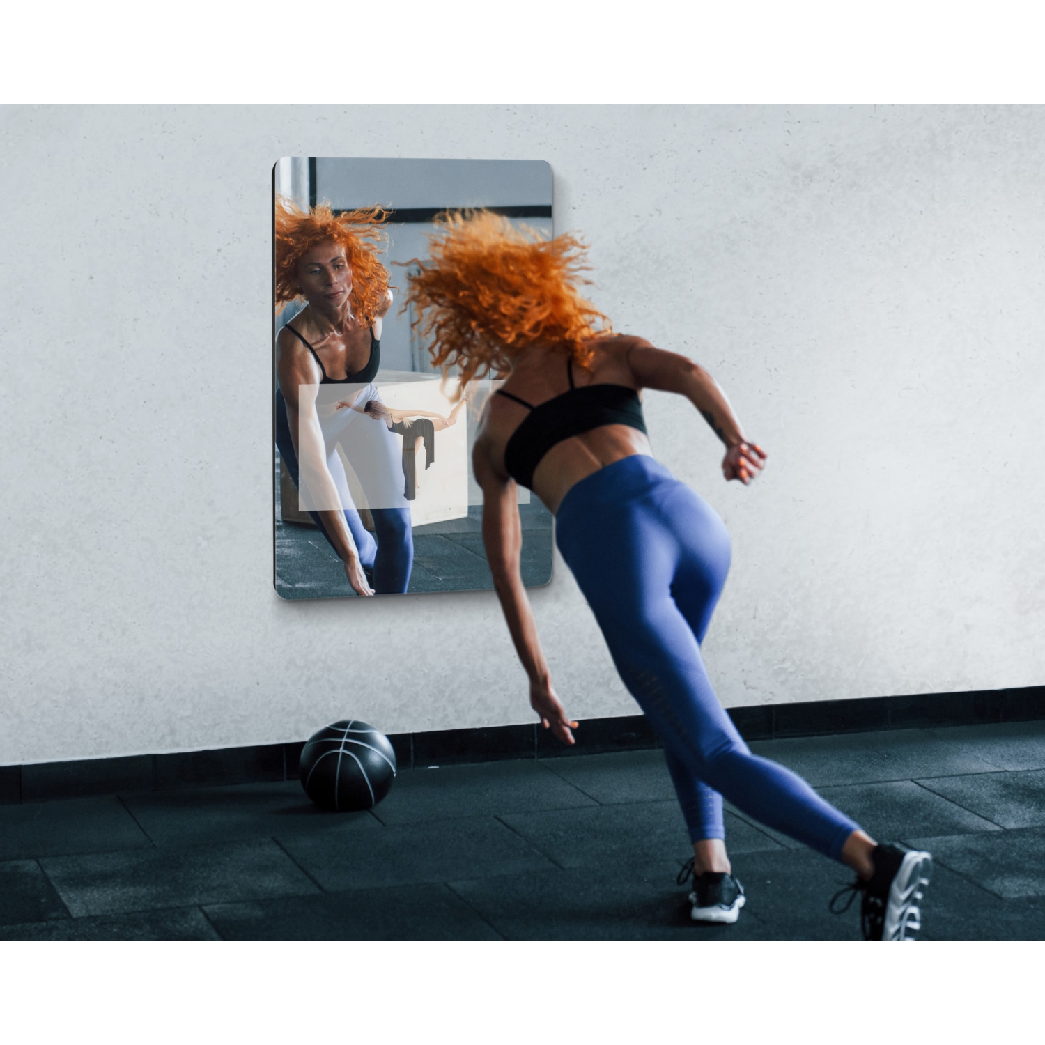 Hilo XL- Miroir de fitness connecté intelligent Hilo XL avec écran tactile, hautparleurs intégrés et sans abonnement