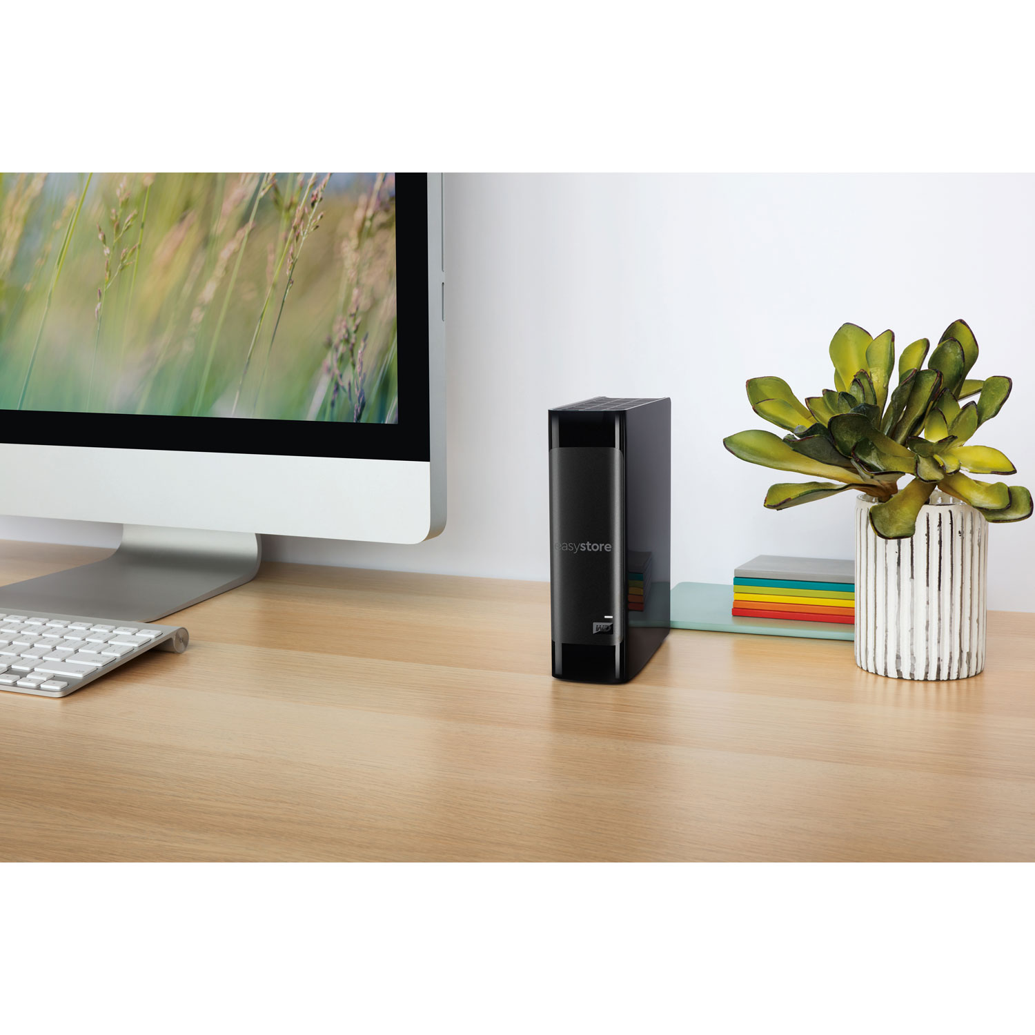 Disque dur externe de bureau USB 3.0 de 18 To easystore de WD - Noir - Seulement chez Best Buy