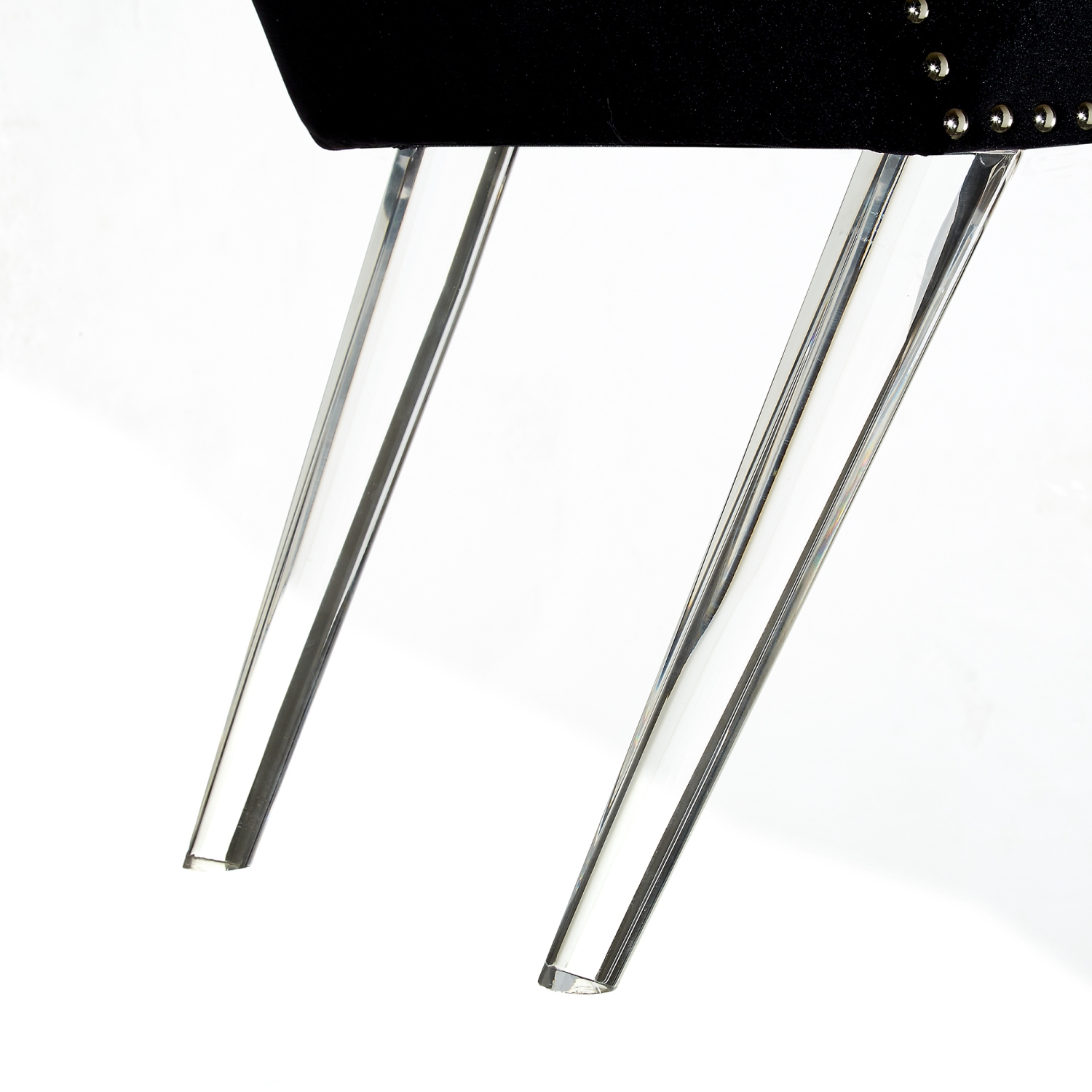 Inspired Home Annabella Velvet Bench, Black