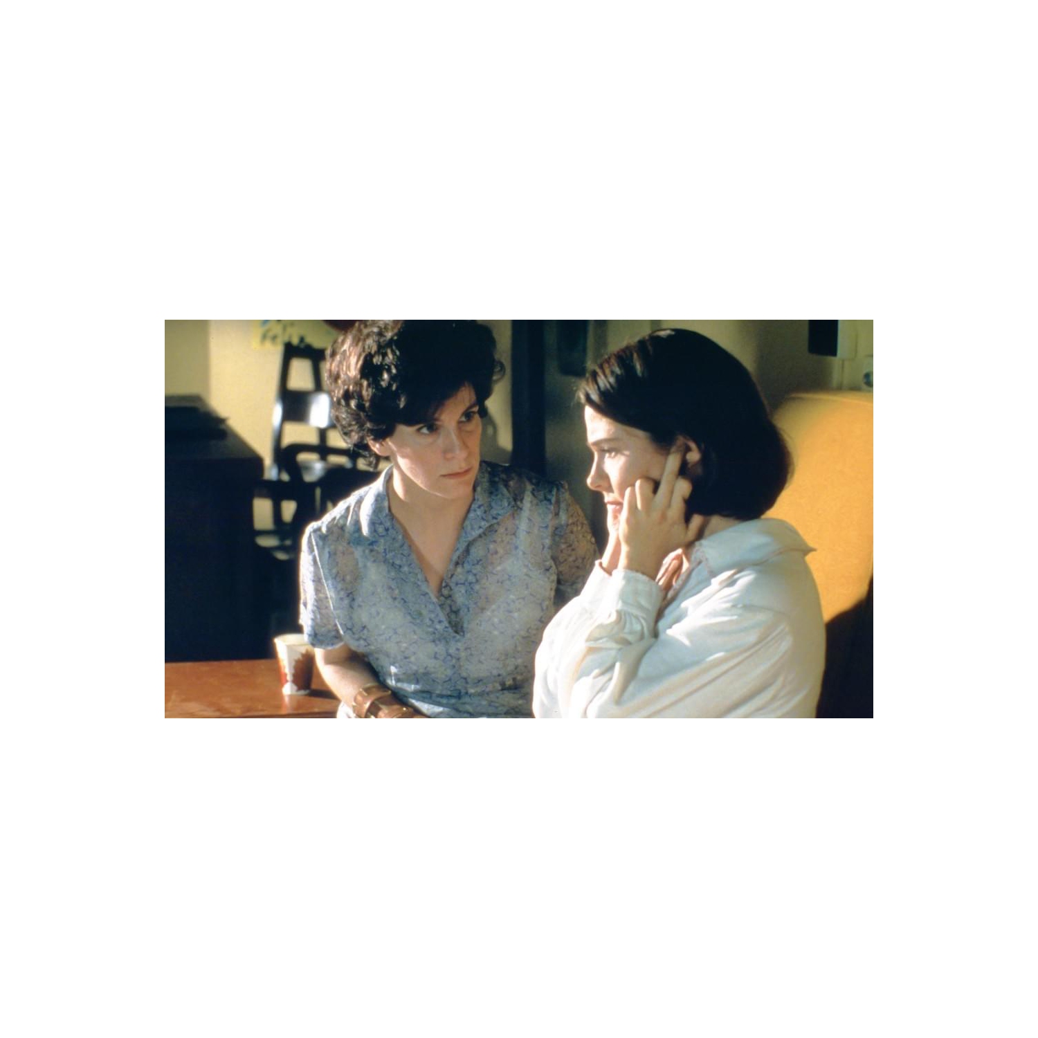 Under The Piano [DVD]