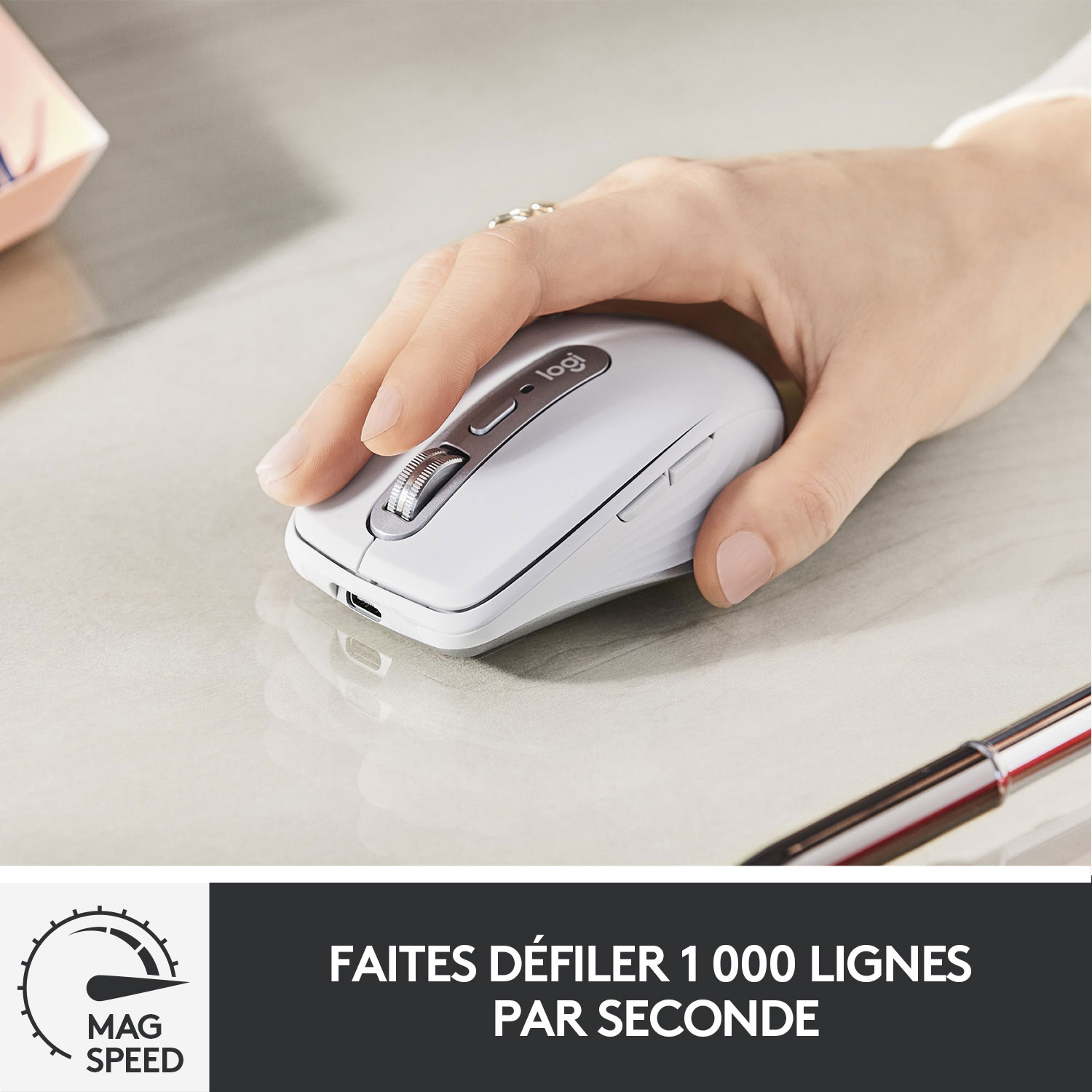 Souris Bluetooth Darkfield MX Anywhere 3 de Logitech pour Mac - Gris pâle