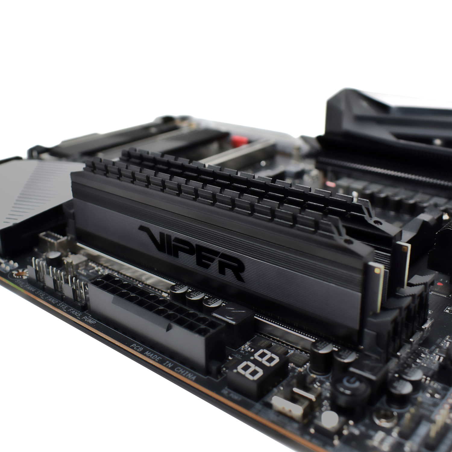 Patriot Memory パトリオットメモリ Viper Steel RGB DDR4 3200MHz PC4