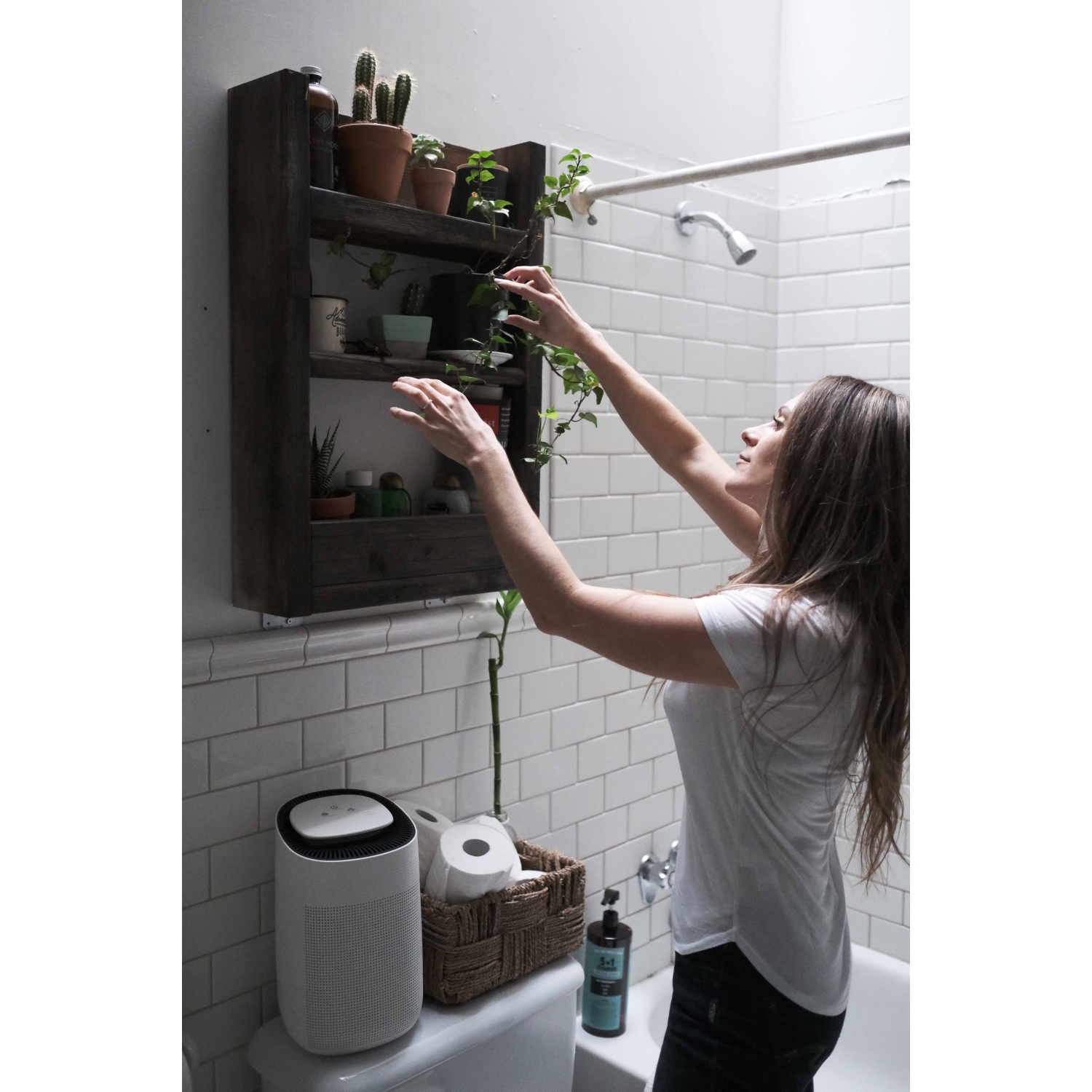 Purificateur d’air HEPA et déshumidificateur 2-en-1 Vanguard 2.0 de JS Conçu pour les petits espaces. Maintenant avec la prise en charge des