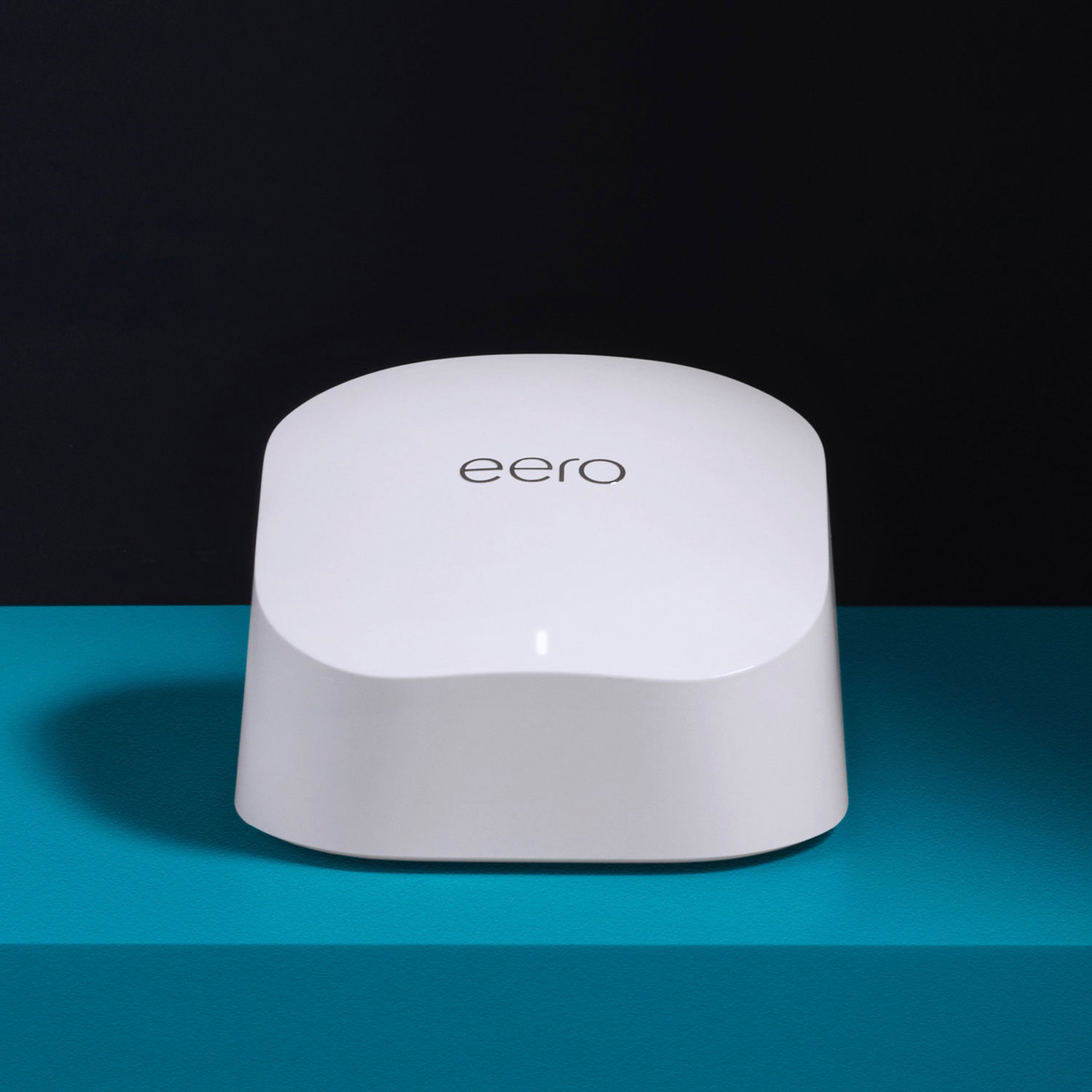 Routeur maillé sans fil Wi-Fi 6 bibande AX1800 de eero 6