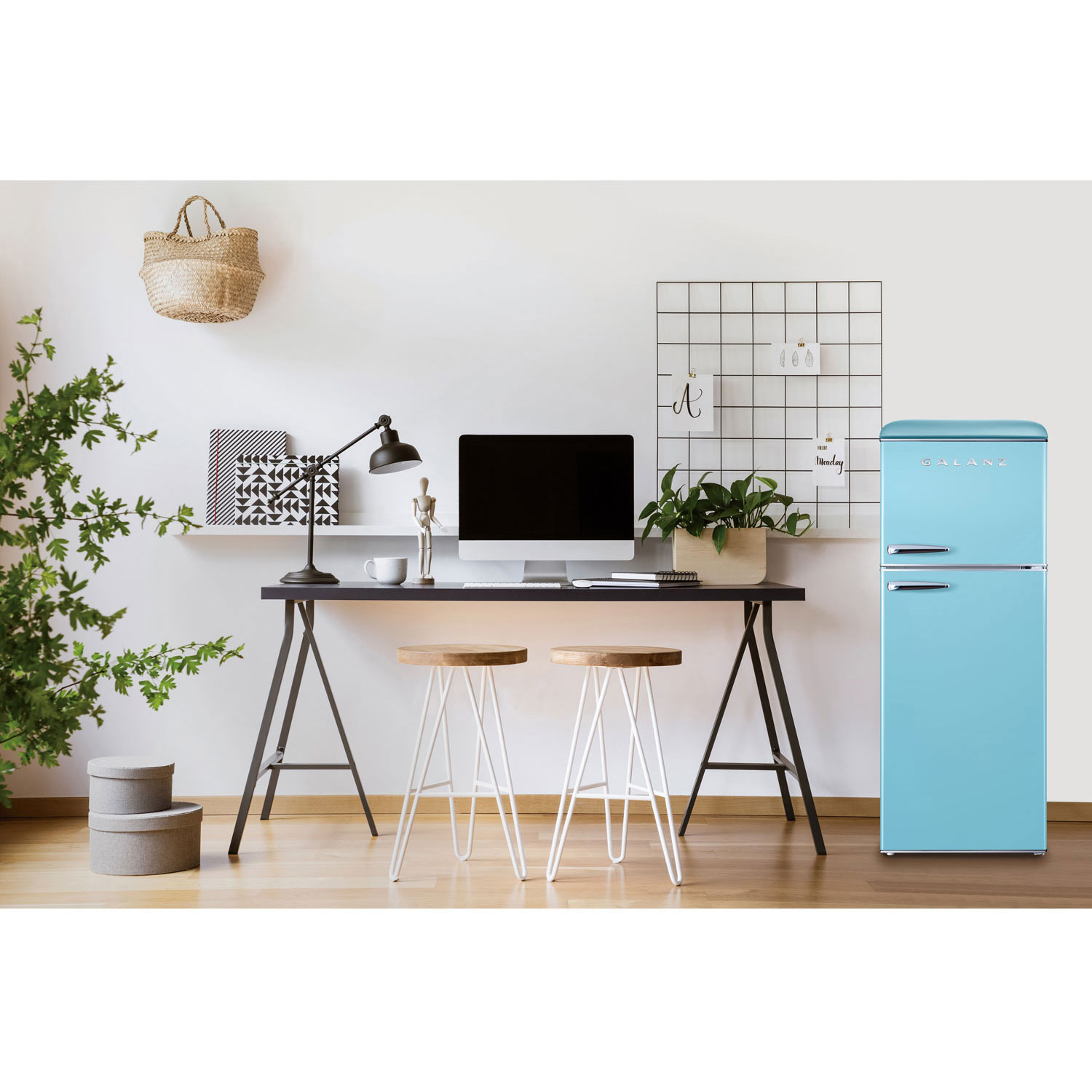 Galanz Retro 24" 10 Cu. Ft. Freestanding Top Freezer Refrigerator - Behop Blue - Only at Best Buy