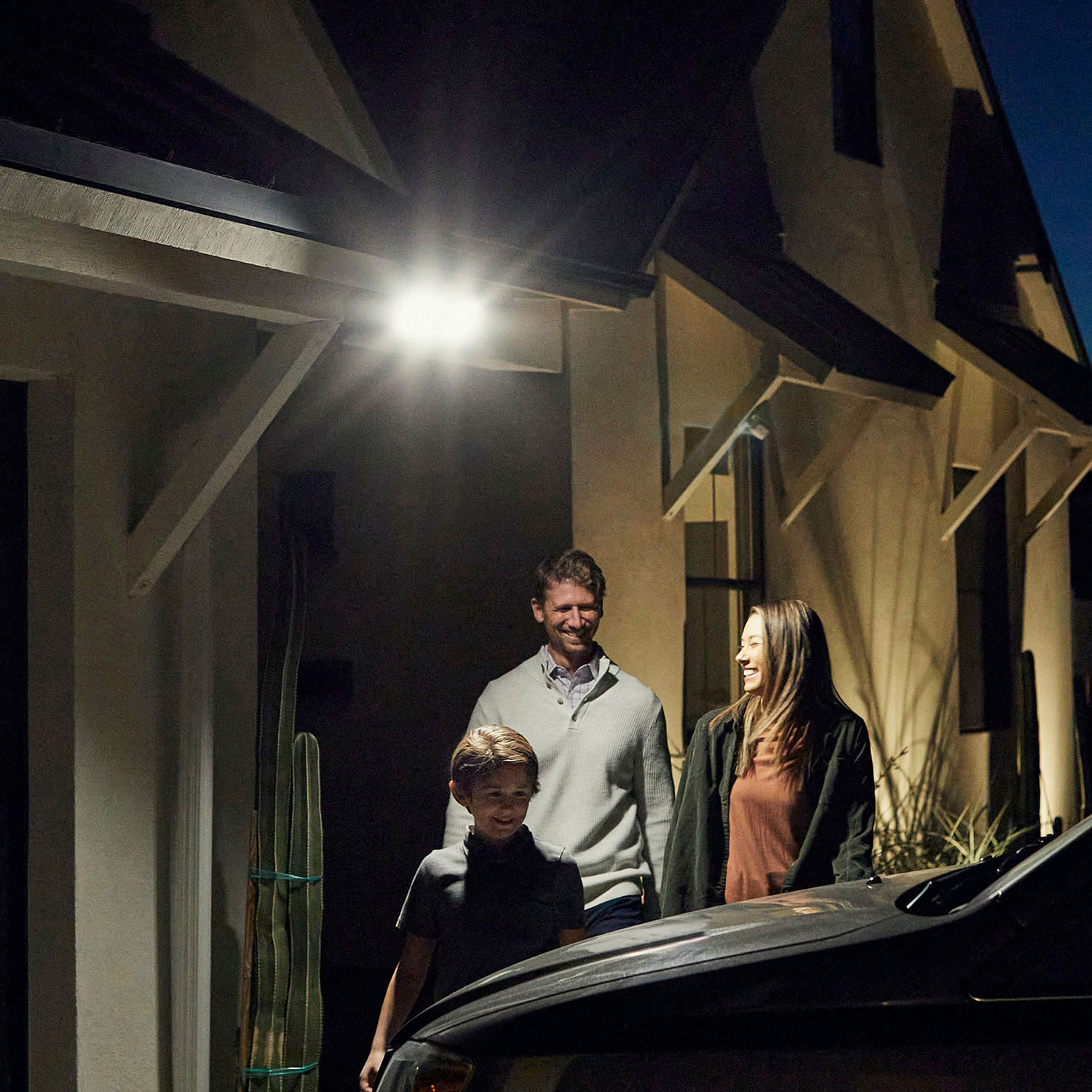 Caméra de surveillance d'extérieur à projecteur d'illumination sans fil 2K Arlo Pro 3 - Noir