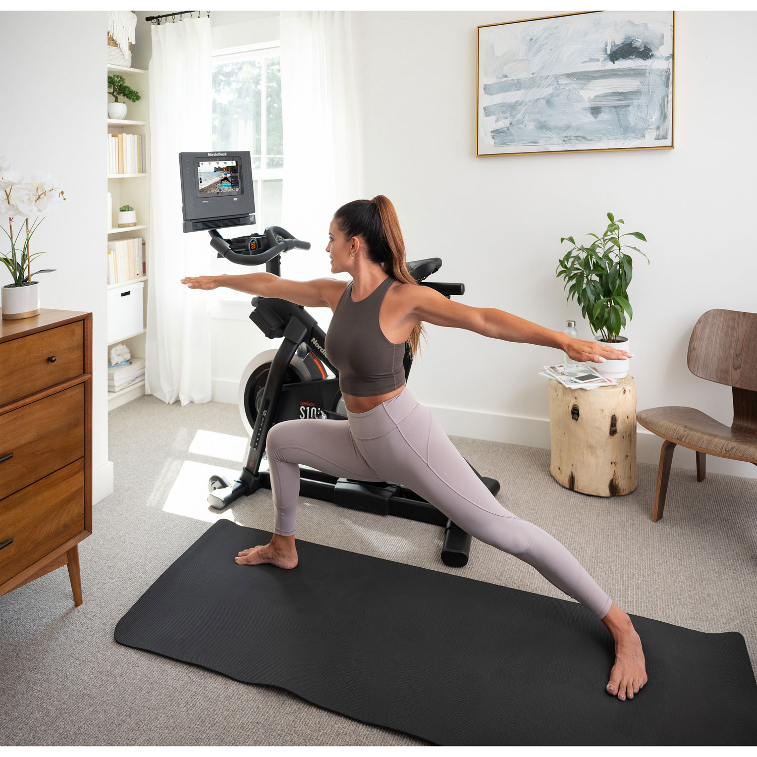 Vélo d'exercice commercial S10i Studio Cycle de NordicTrack - Modèle 2021