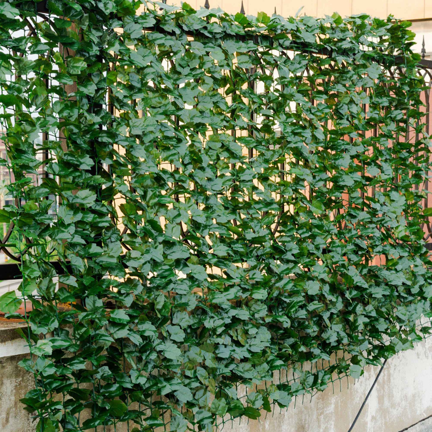 Costway 59''x118'' Faux Ivy Leaf Decorative Privacy Fence Screen Artificial Hedge Fencing