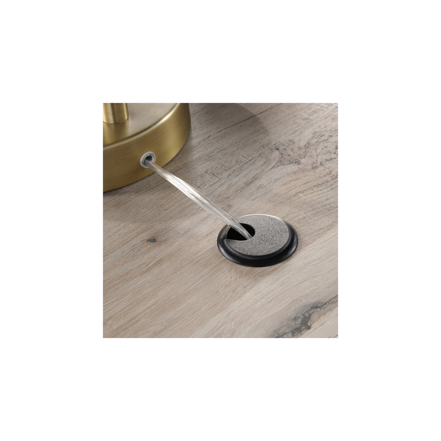 Sauder – Bureau d’ordinateur contemporain en L Palladia, bois, chêne divisé