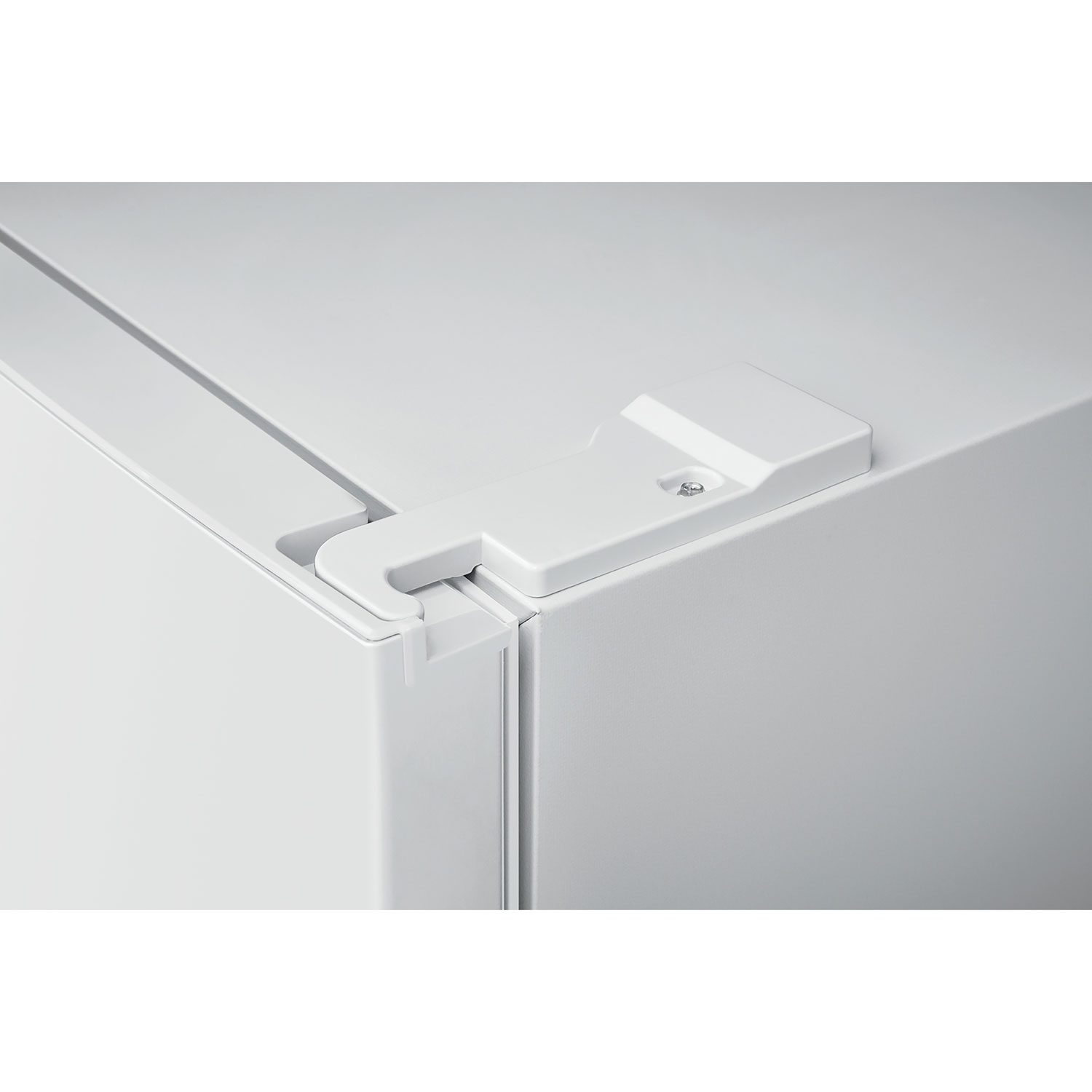 Frigidaire 24" 10.1 Cu. Ft. Top Freezer Refrigerator - White