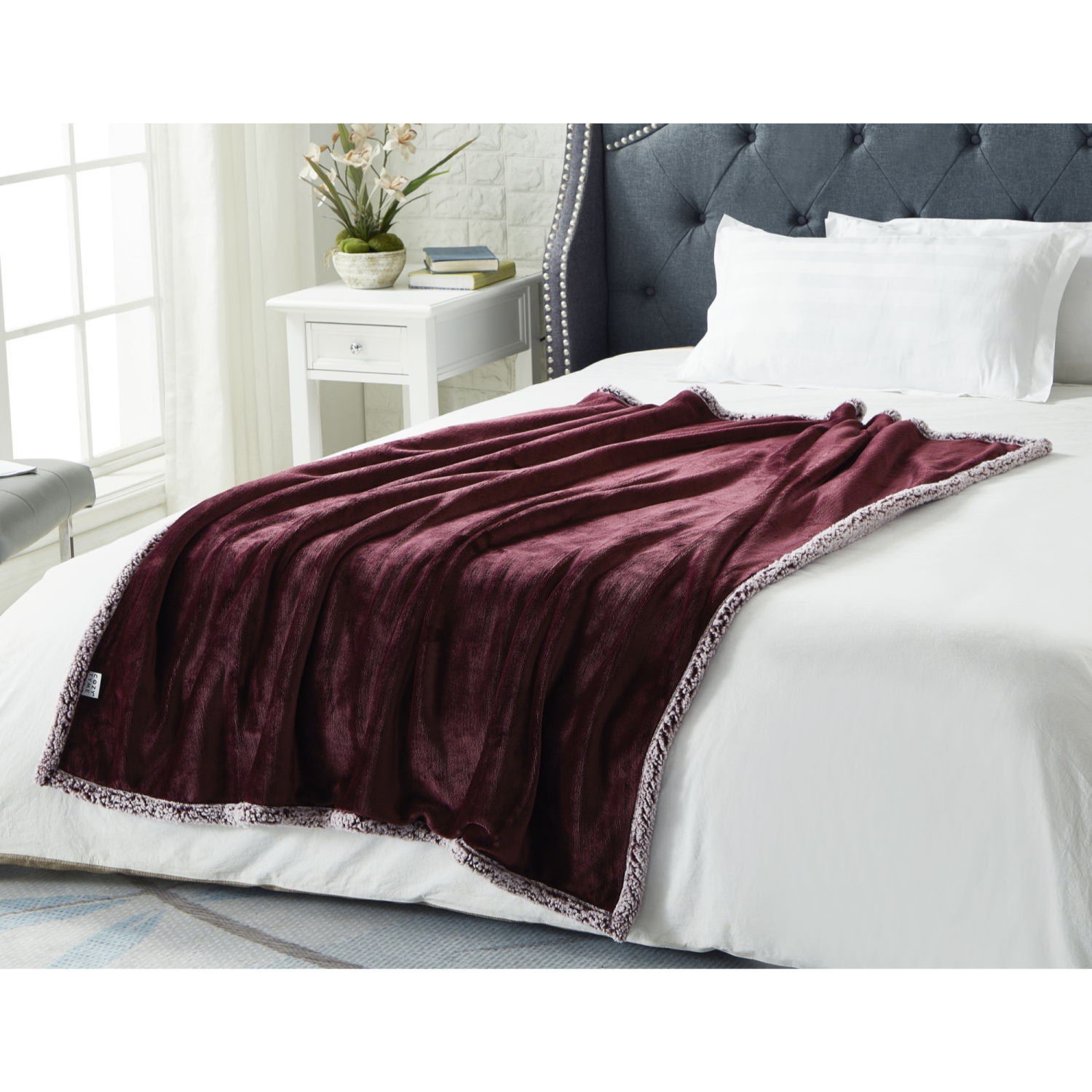 Cozy Tyme Edith Flannel Reversible Sherpa Throw Super Soft 50"x 60", Purple