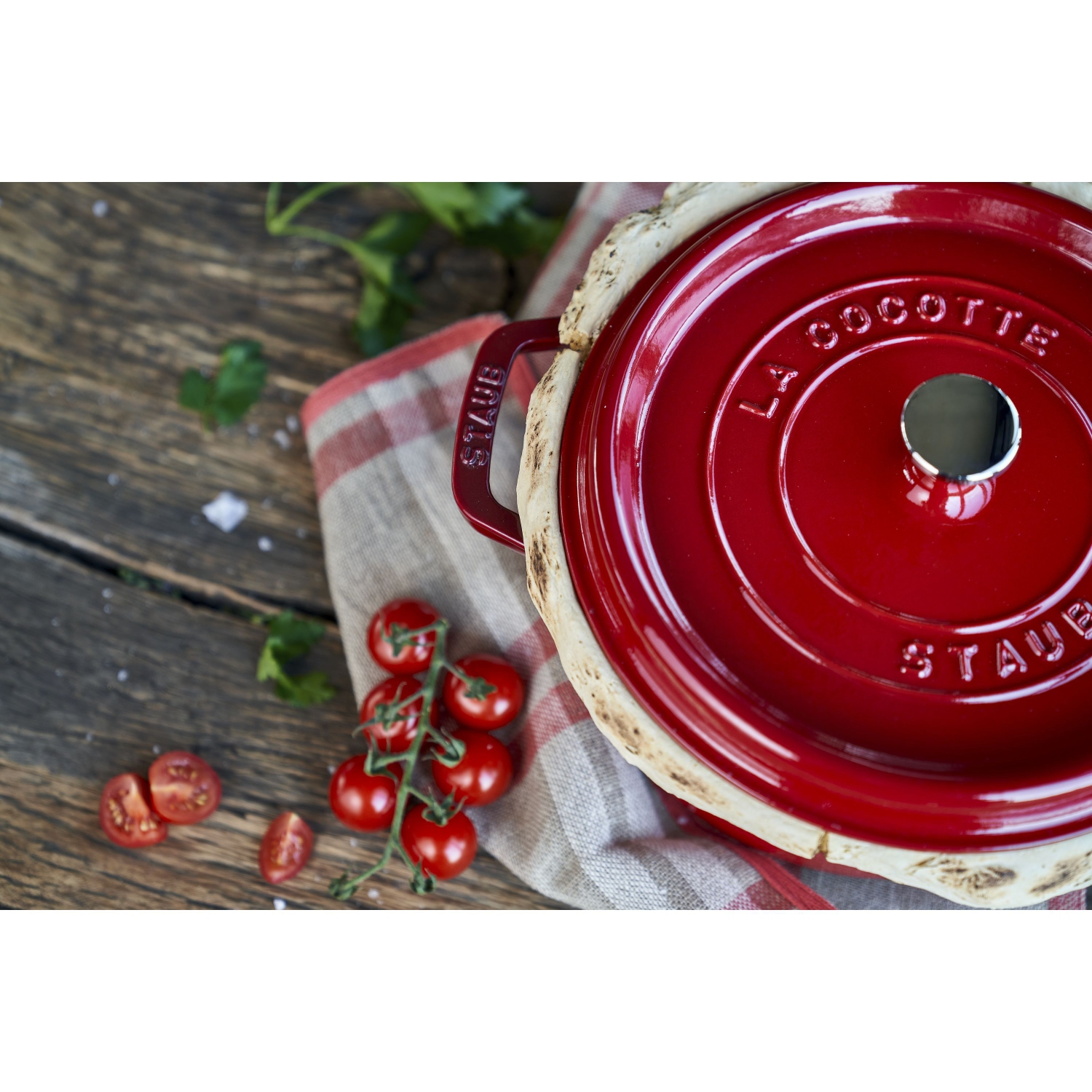 STAUB La Cocotte 3.7 L Cast Iron Round Cocotte, Cherry