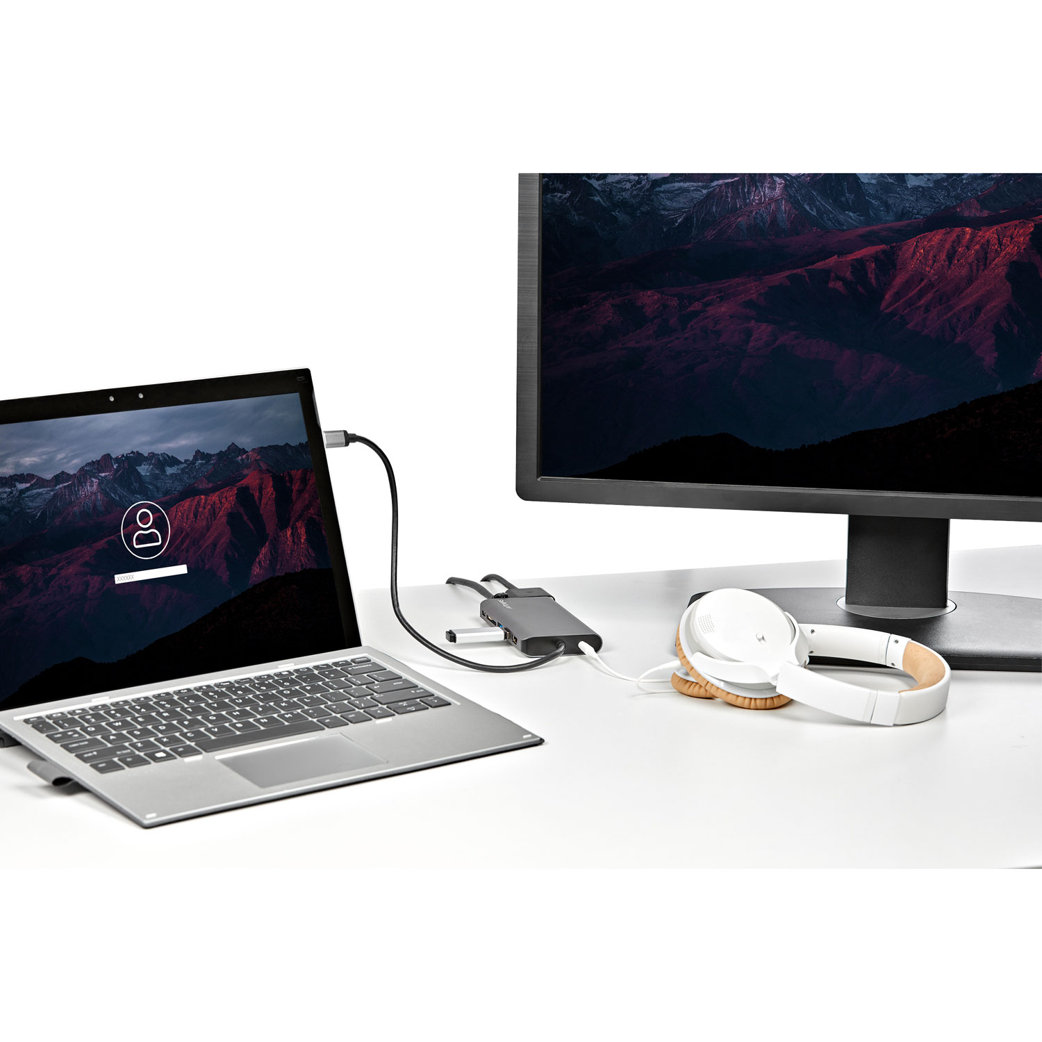 Adaptateur de voyage USB-C miniature 8-en-1 à plusieurs ports de StarTech