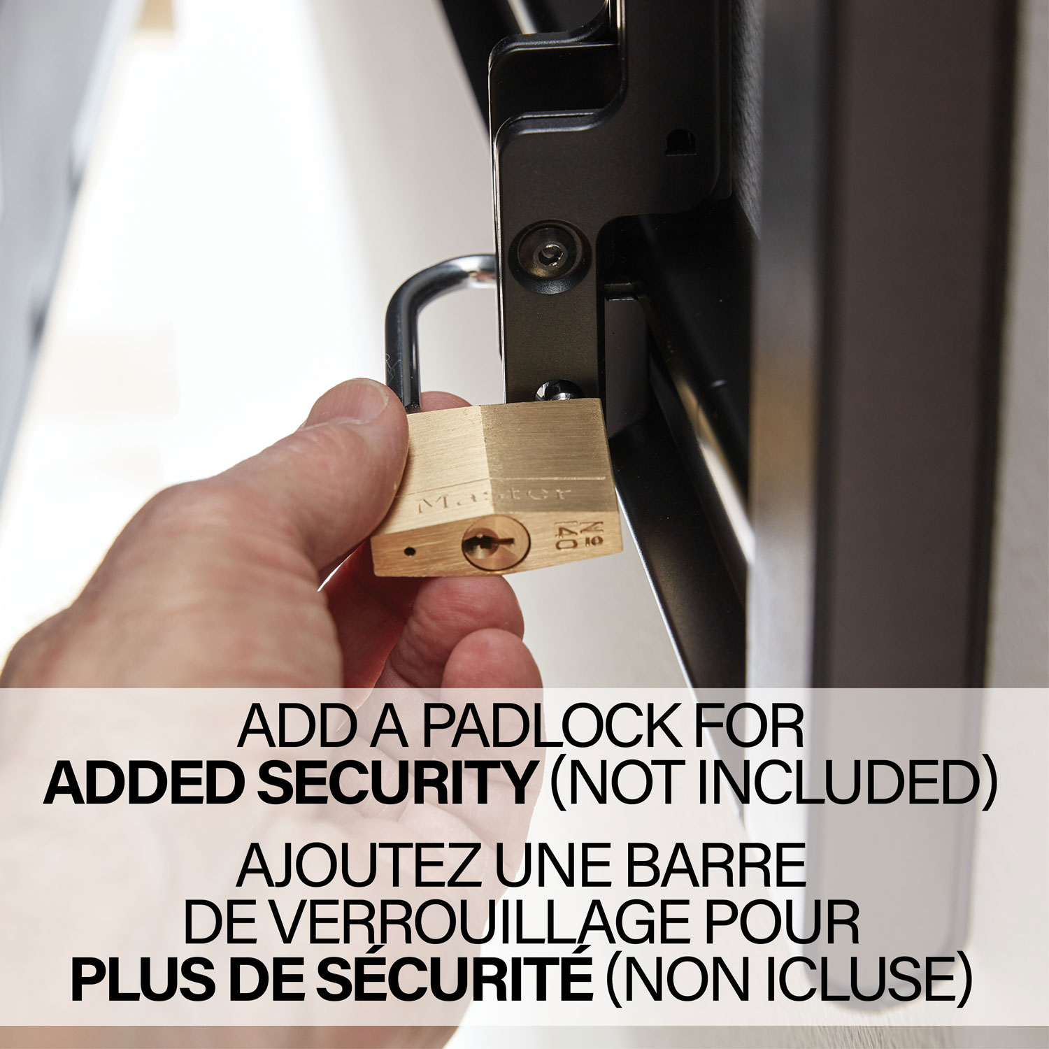 Support mural inclinable Advanced de Sanus pour téléviseur de 42 à 90 po