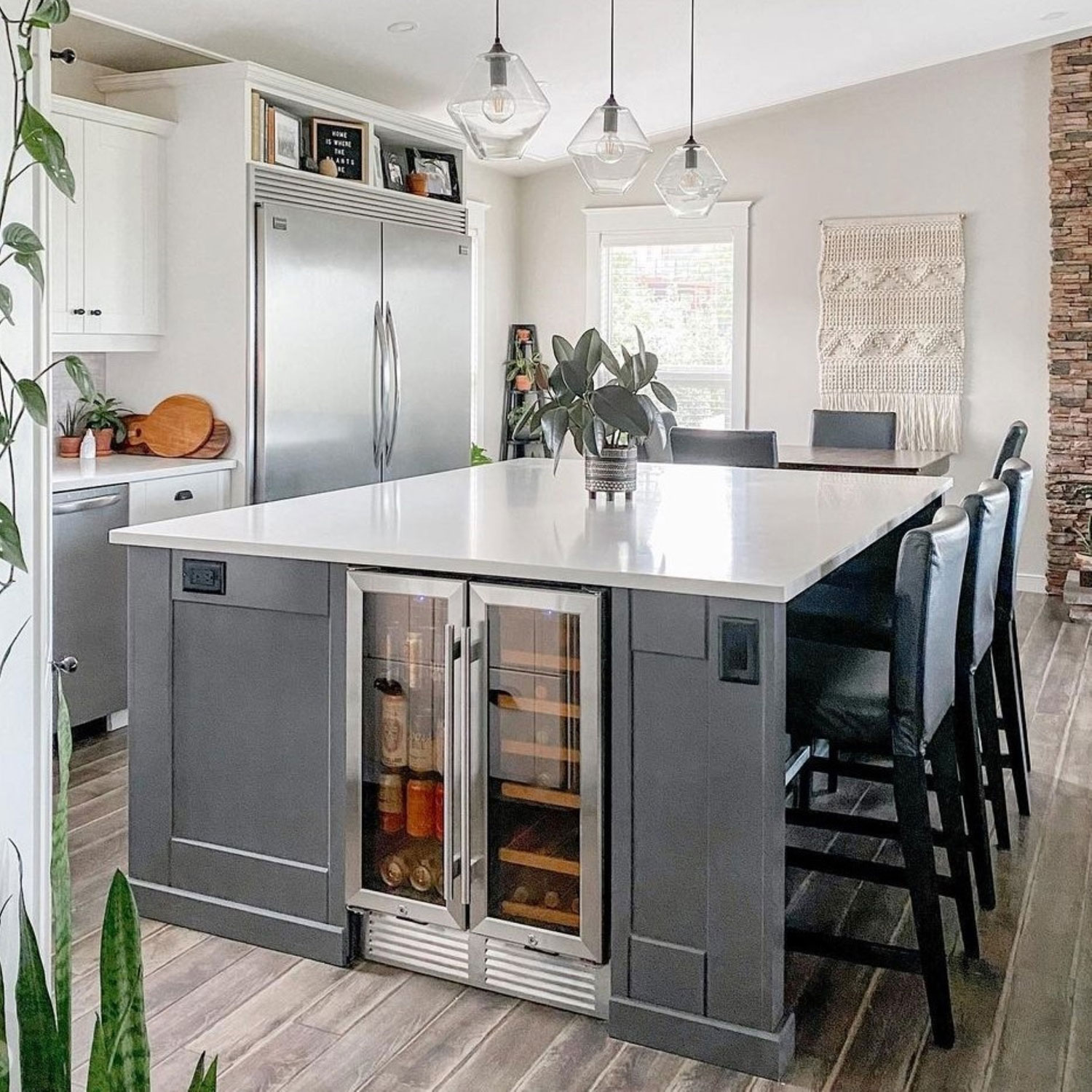 Cellier à deux températures de 18 bouteilles ou 56 canettes de Koolatron - Noir/Inox