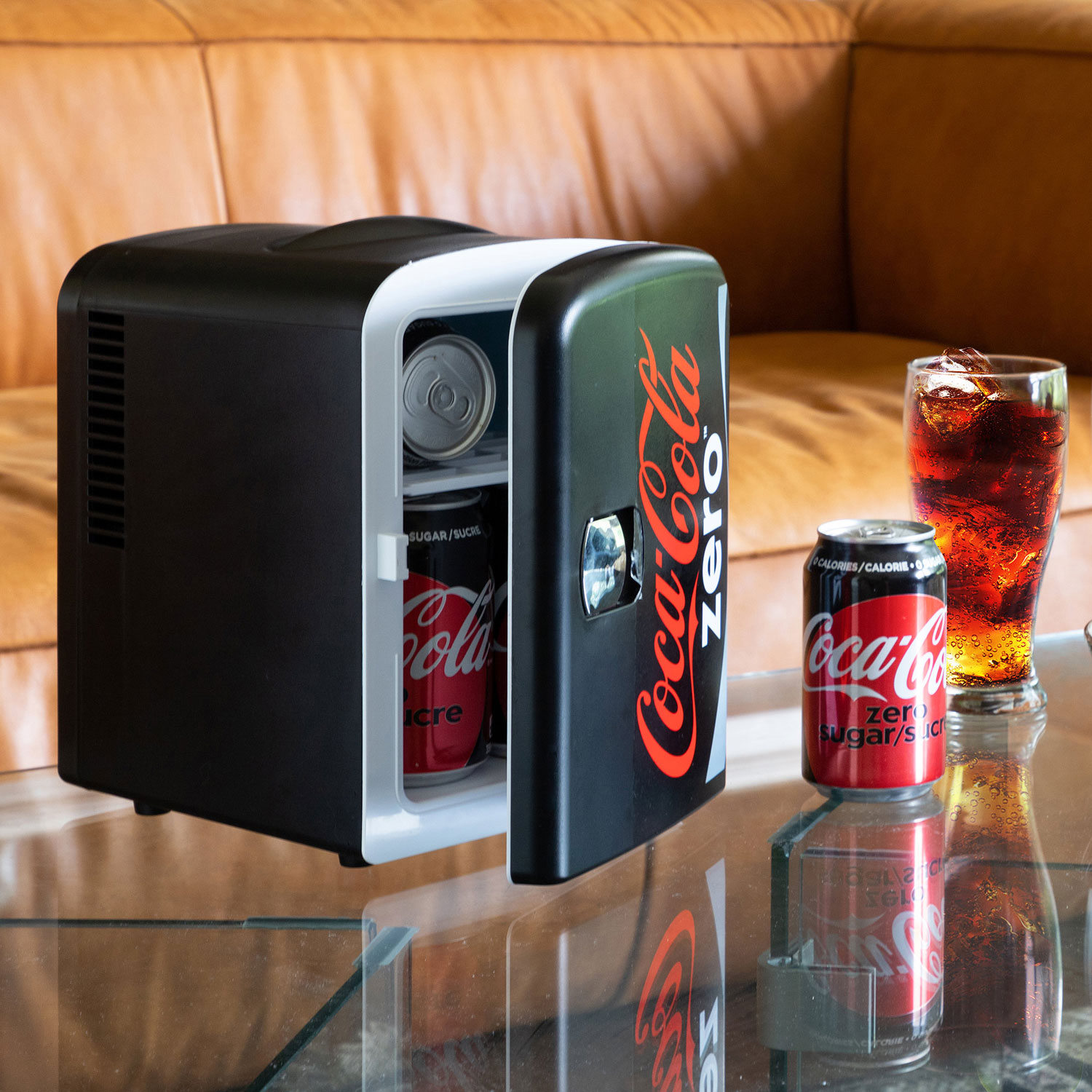 Coca-Cola Mini frigo rouge portable, capacité de 6 canettes, refroidisseur  alimentation CA/CC 